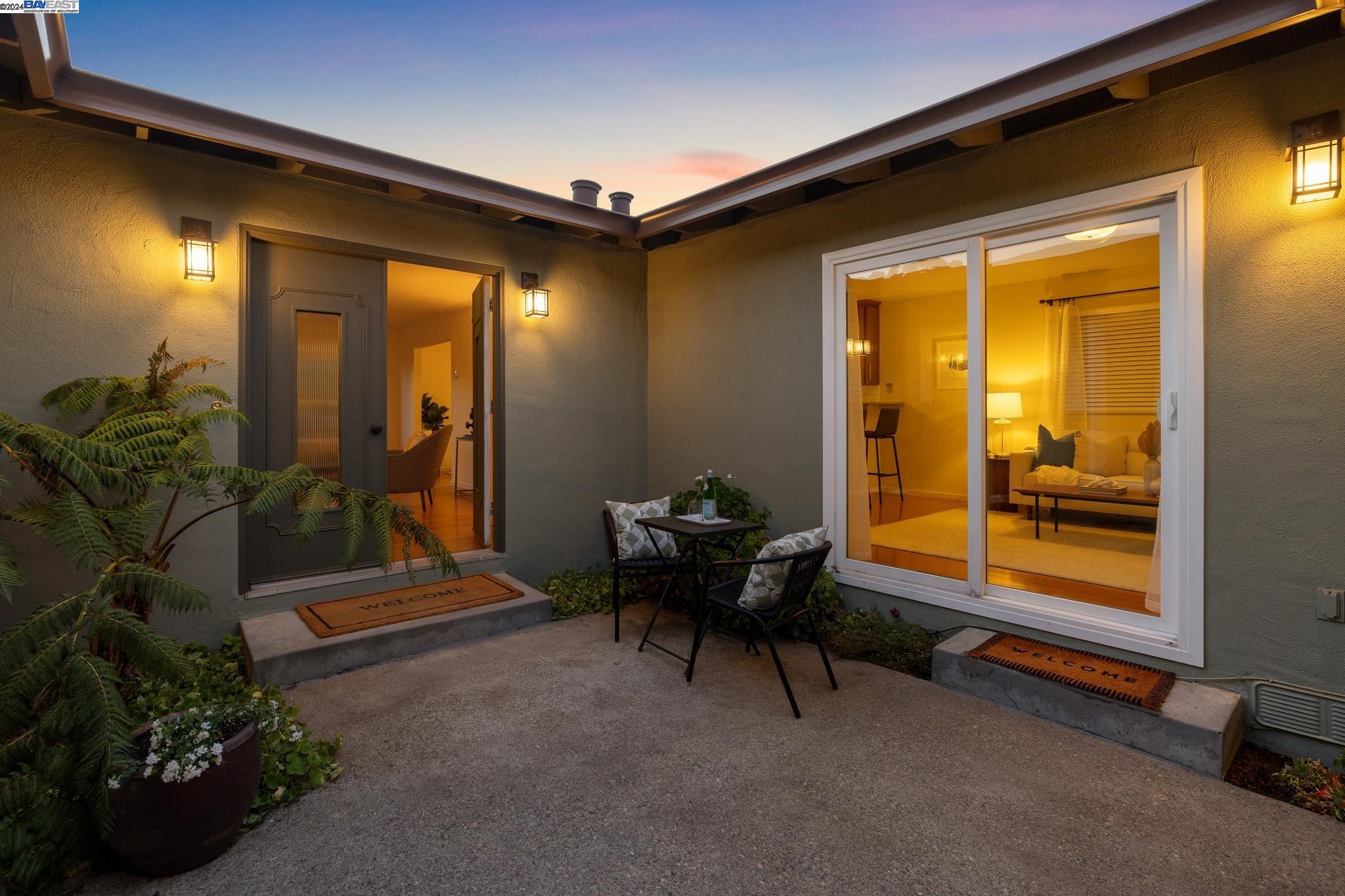 1053 Island Drive