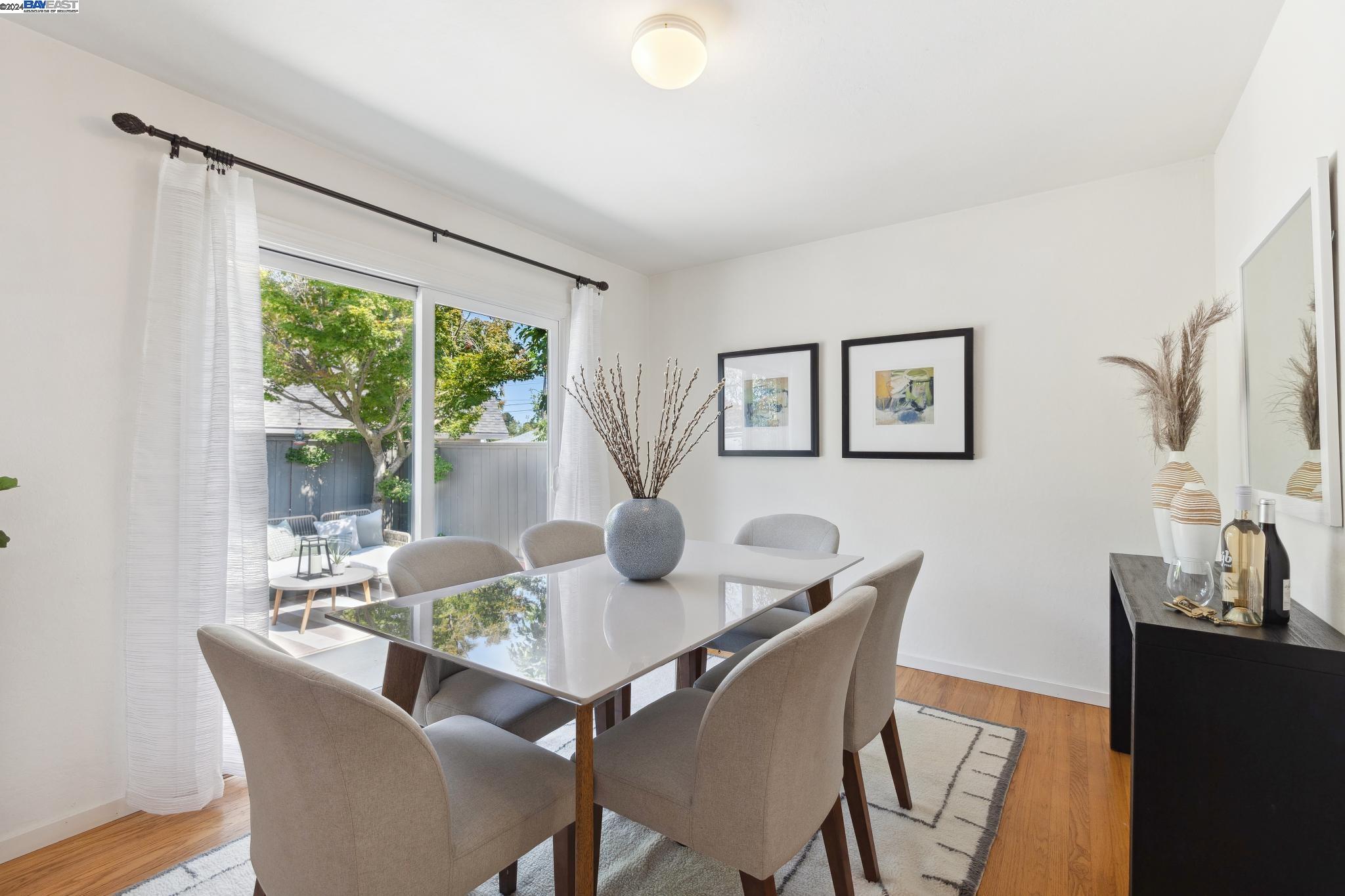 1053 Island Drive