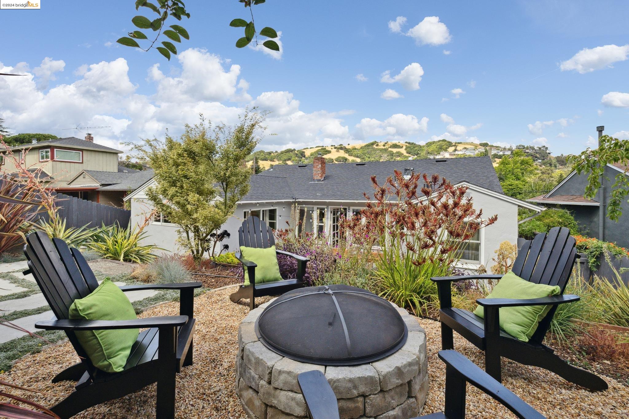 3056 Brookfield