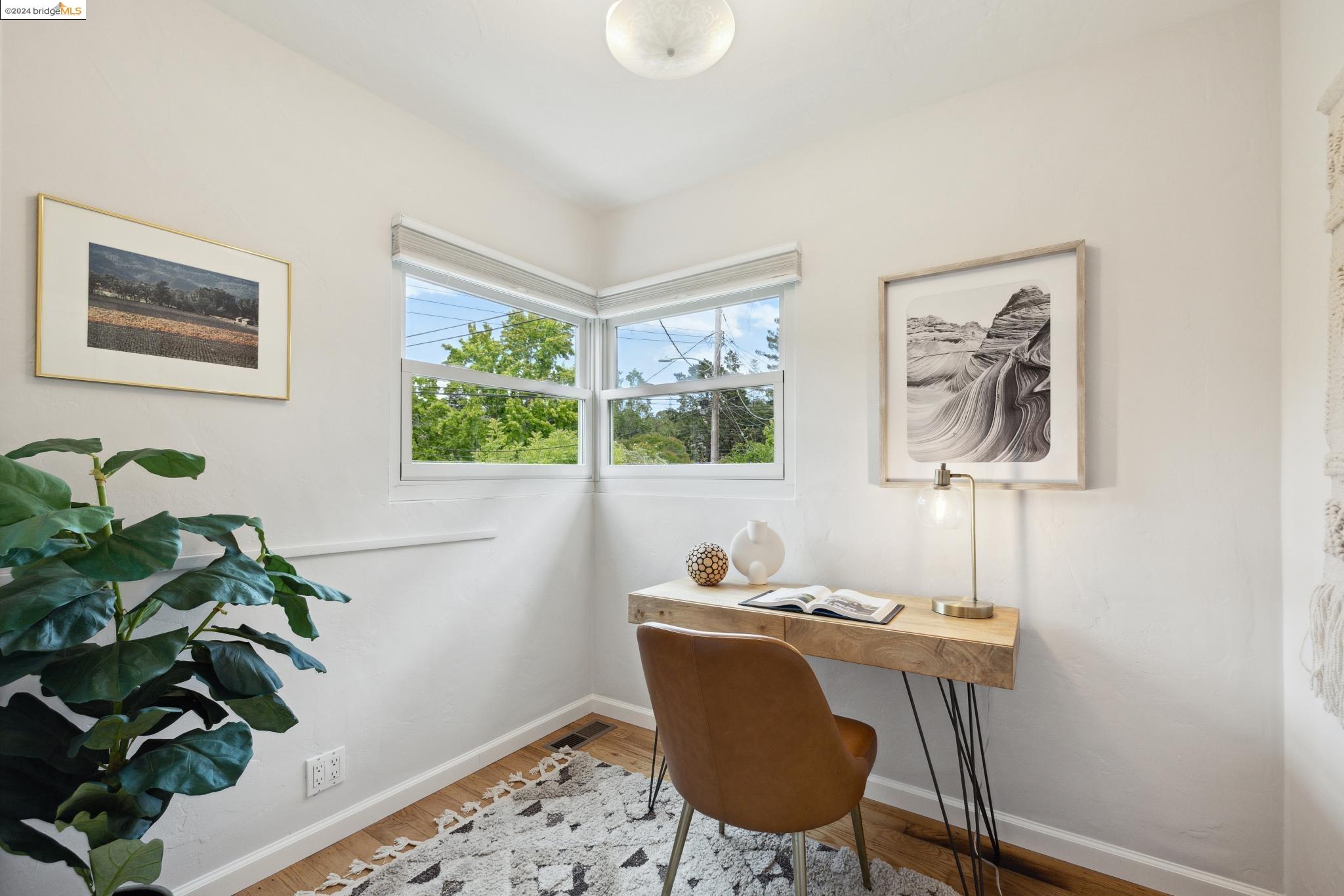 3056 Brookfield