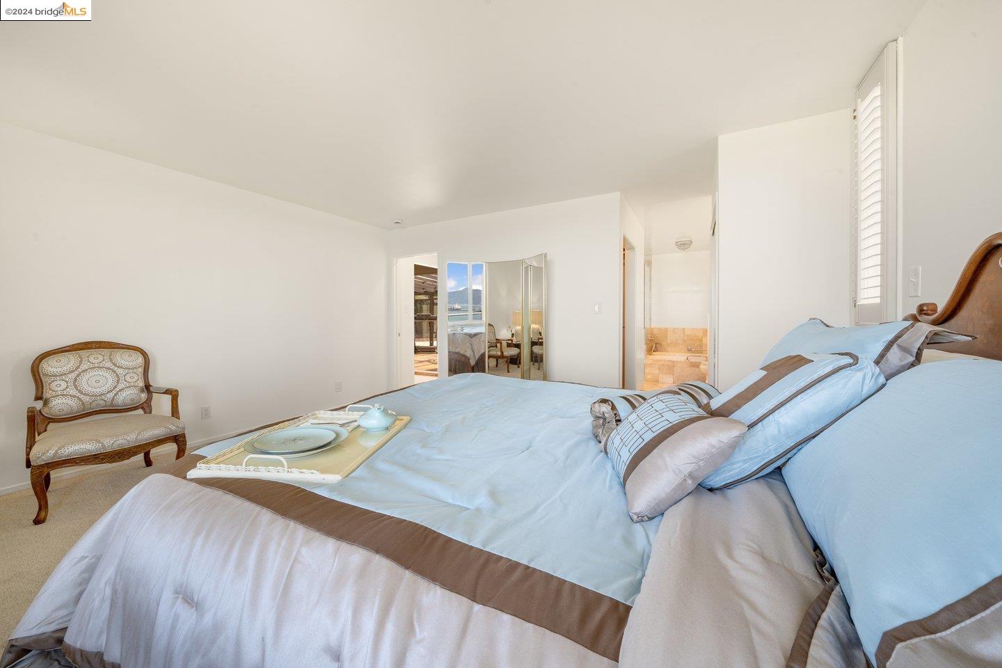 280 Washington Court