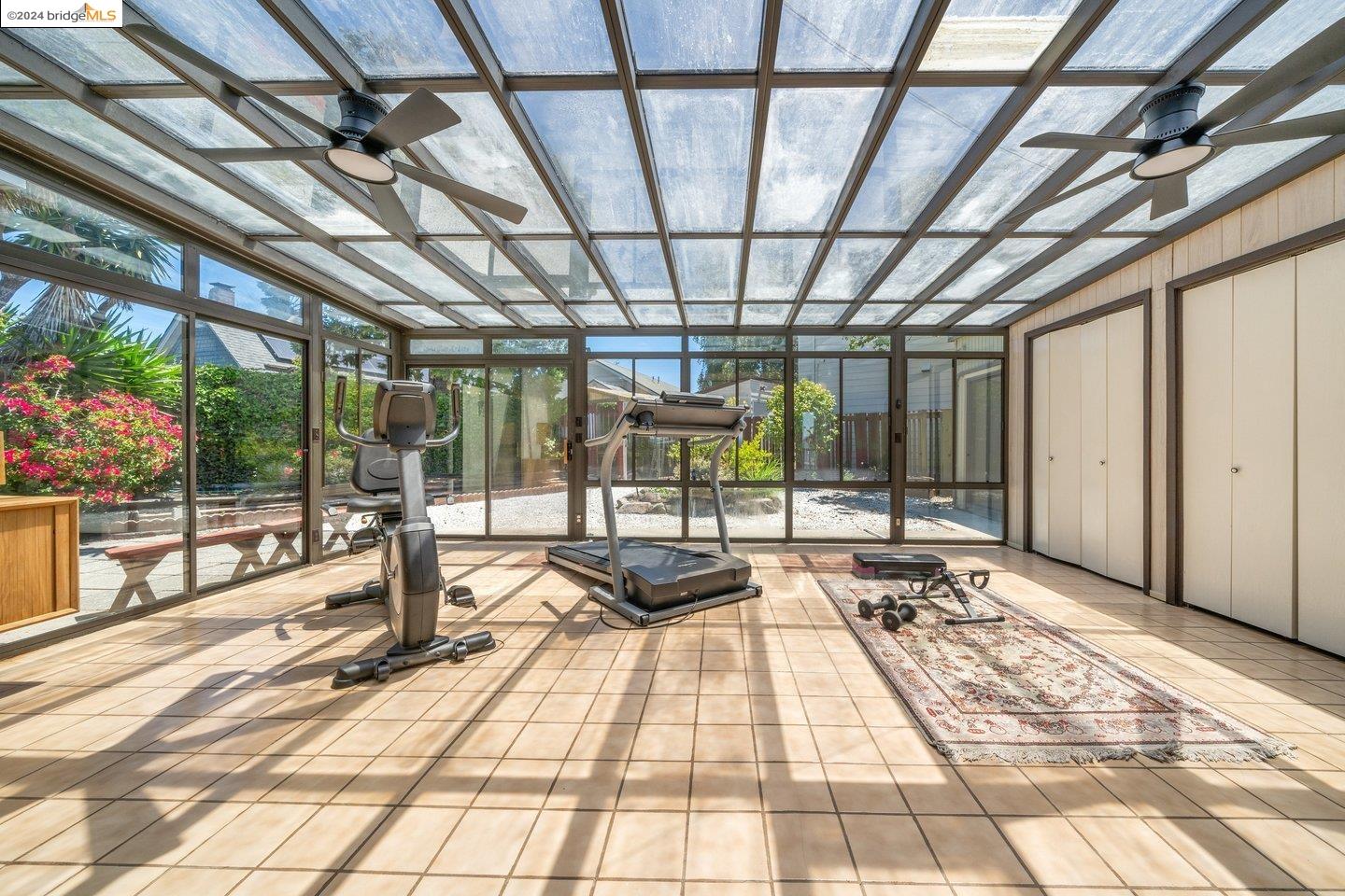 280 Washington Court