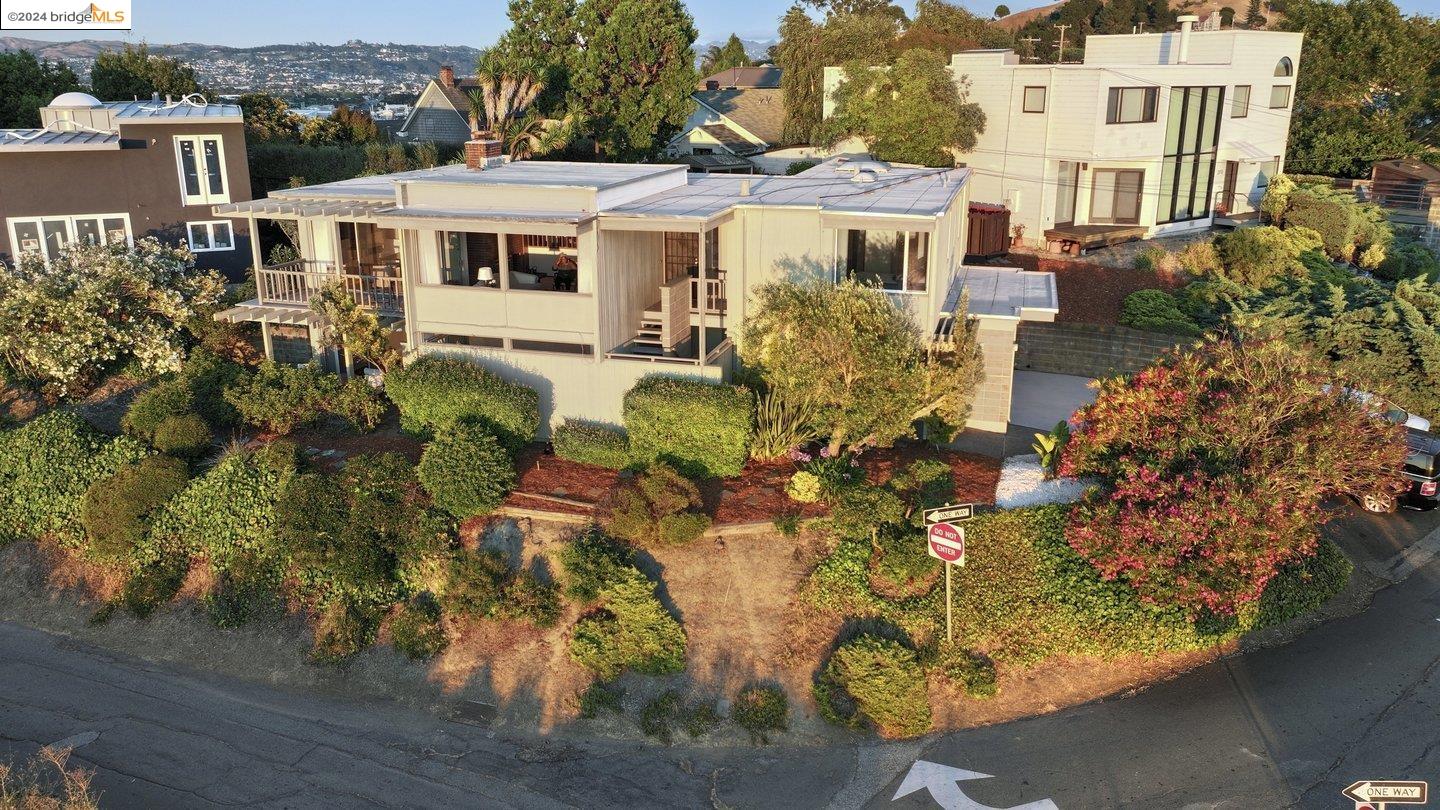 280 Washington Court