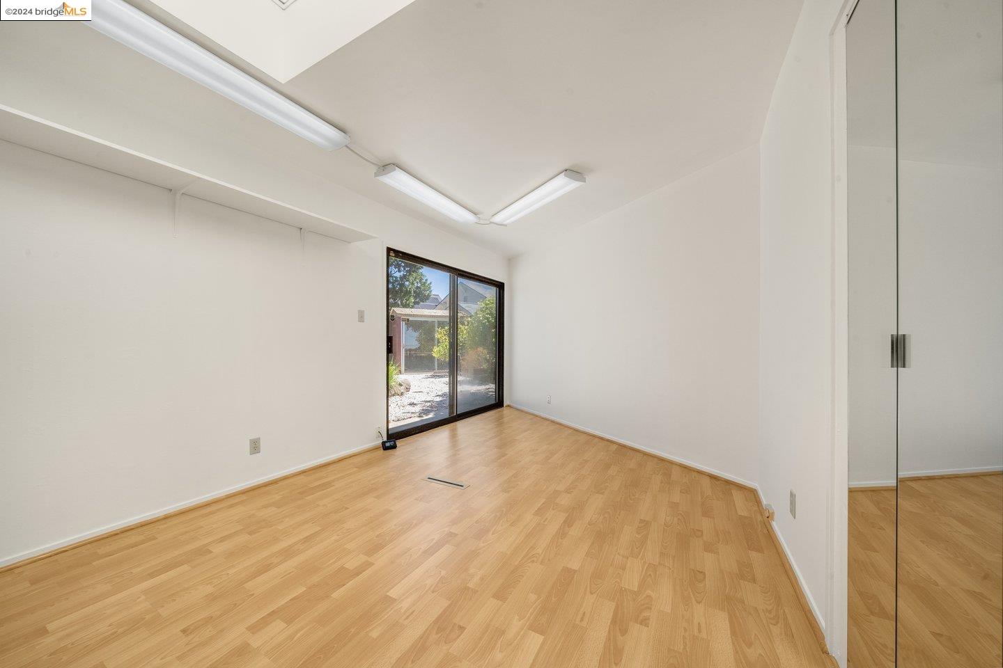 280 Washington Court