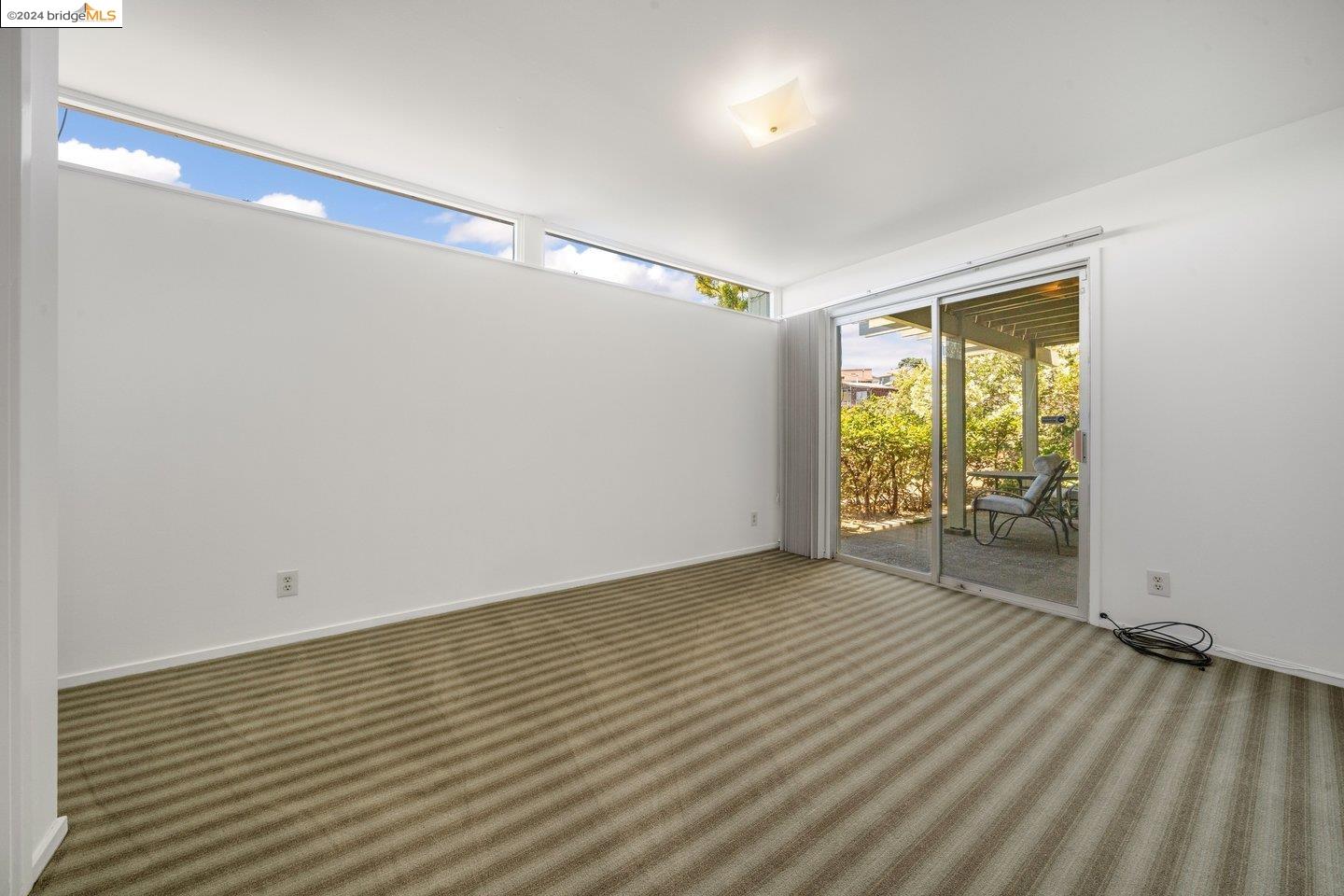 280 Washington Court