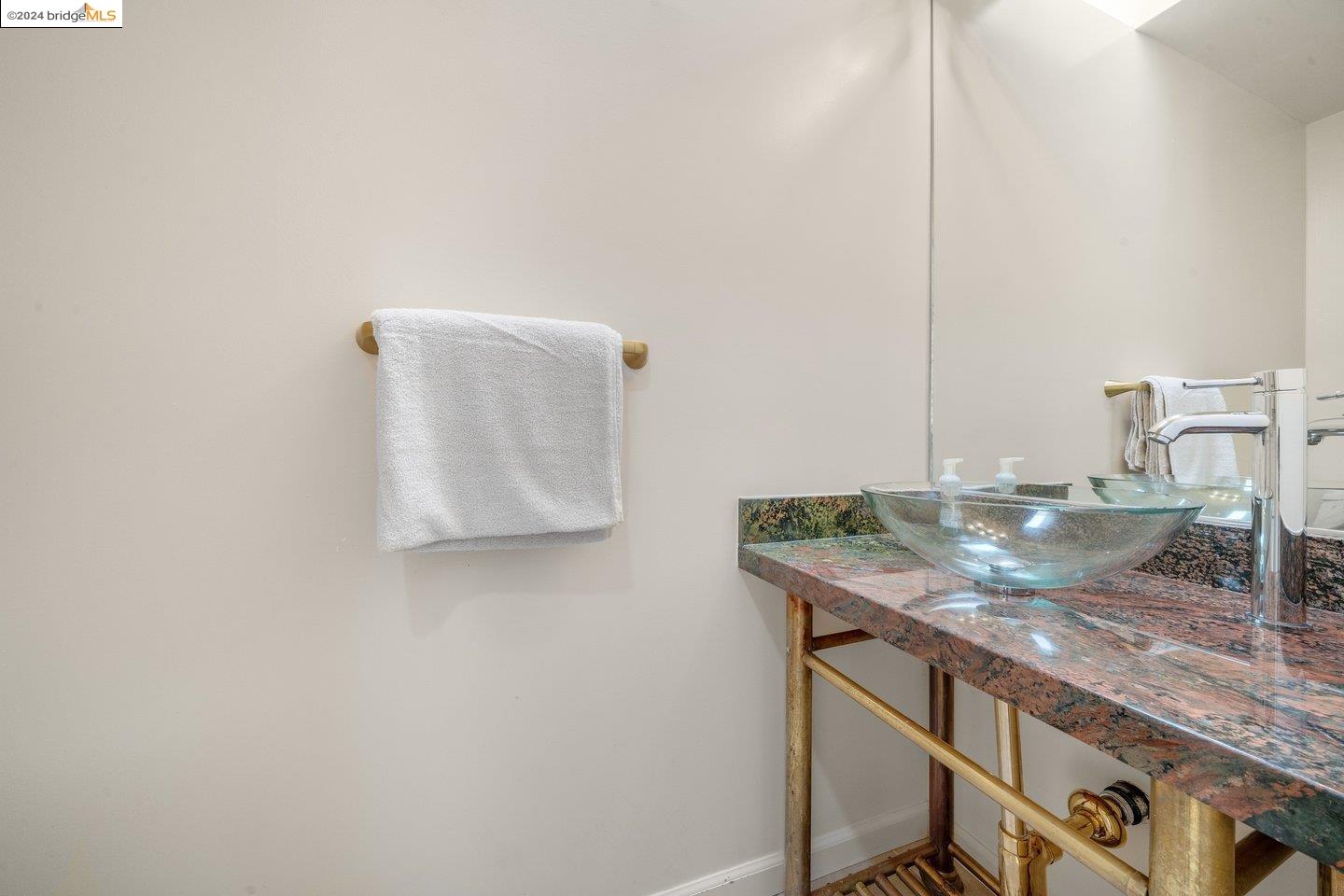 280 Washington Court