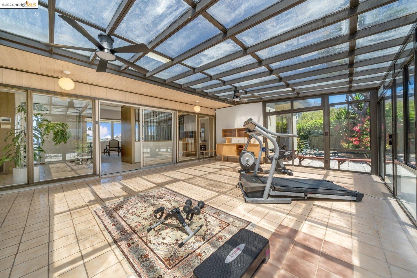 280 Washington Court