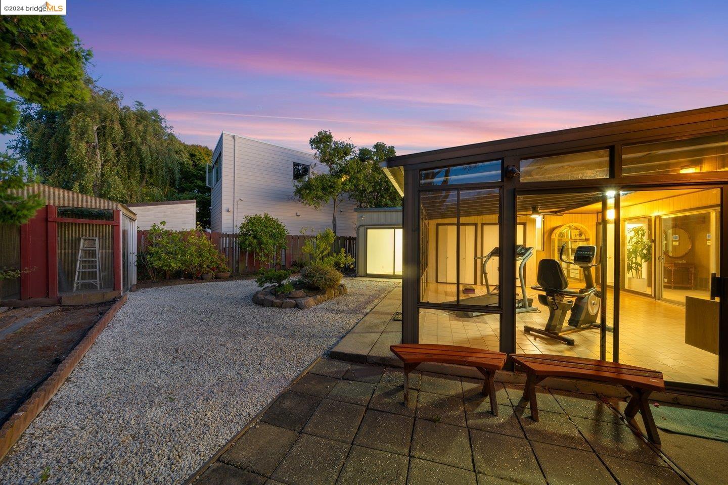 280 Washington Court