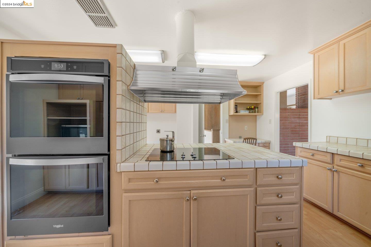 280 Washington Court