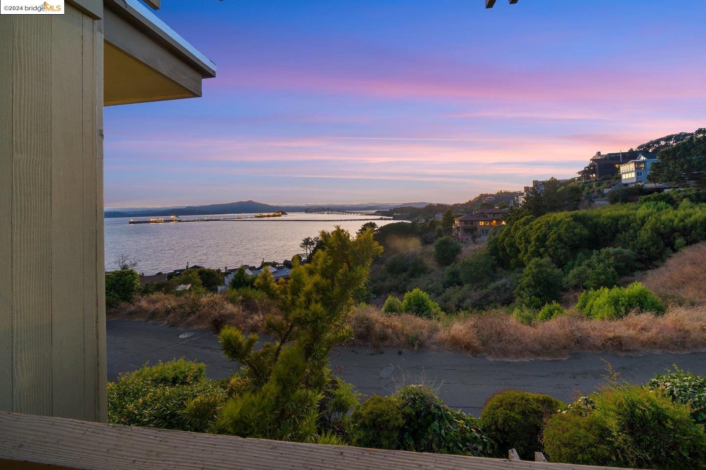 280 Washington Court