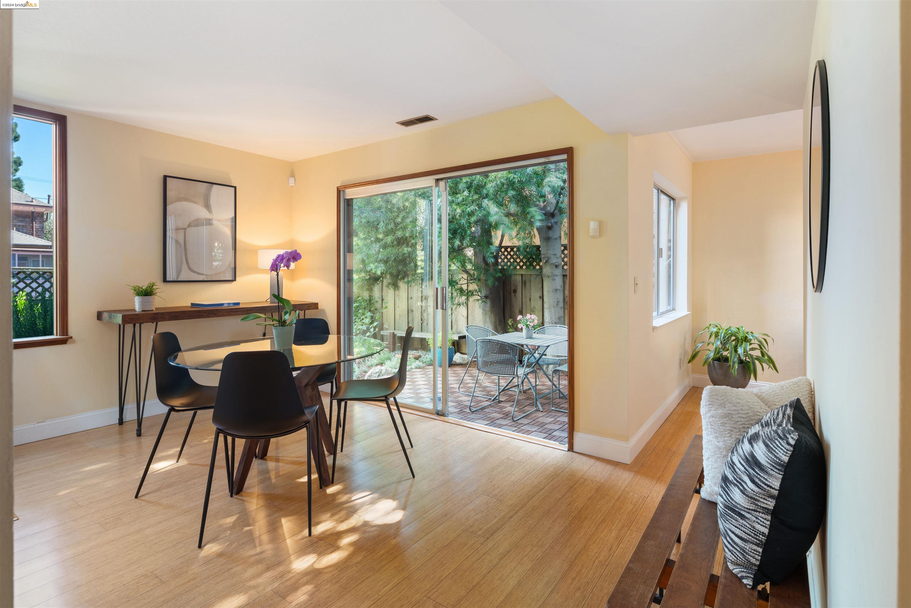 1706 Francisco