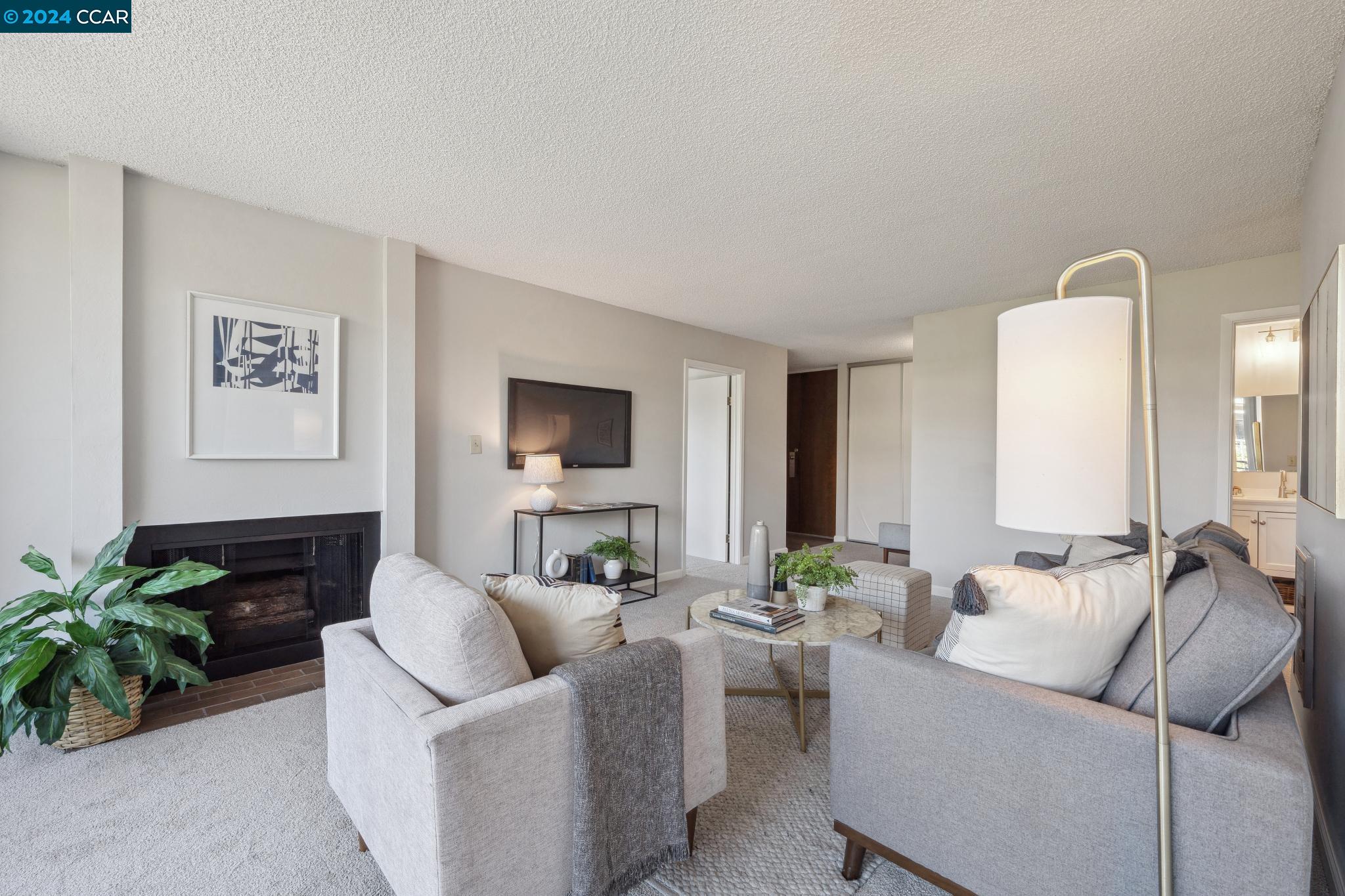 5340 Broadway Terrace # 408