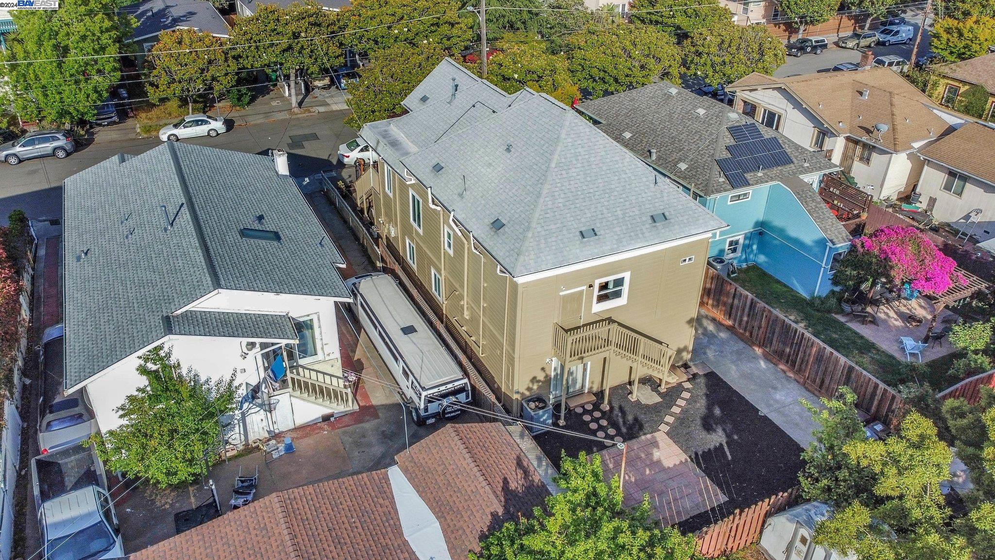 5531 Fremont St