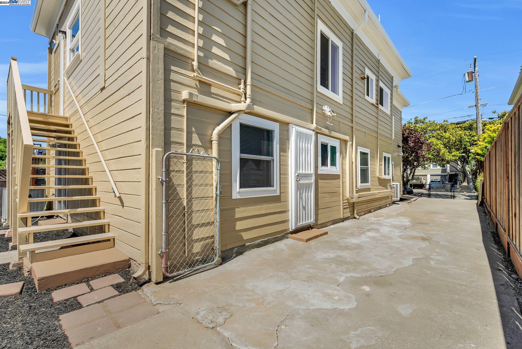 5531 Fremont St