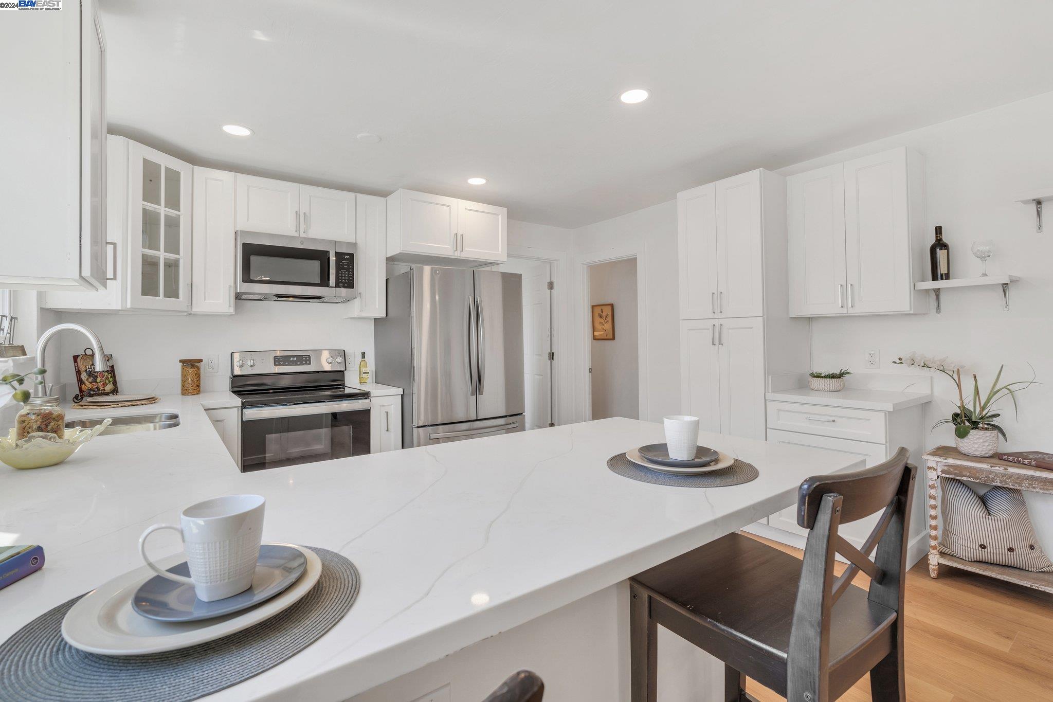 5531 Fremont St