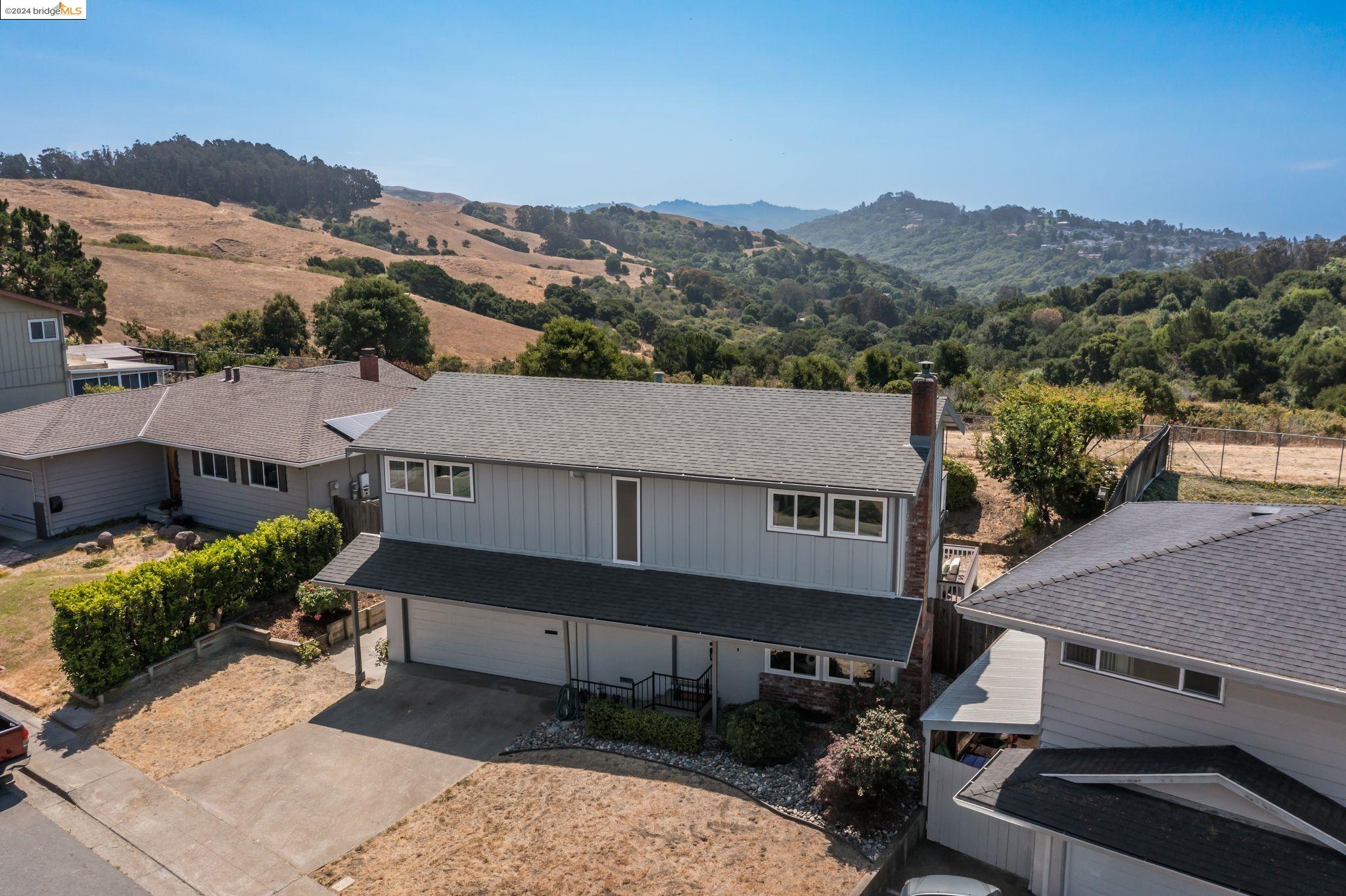 6310 Monte Cresta Ave.