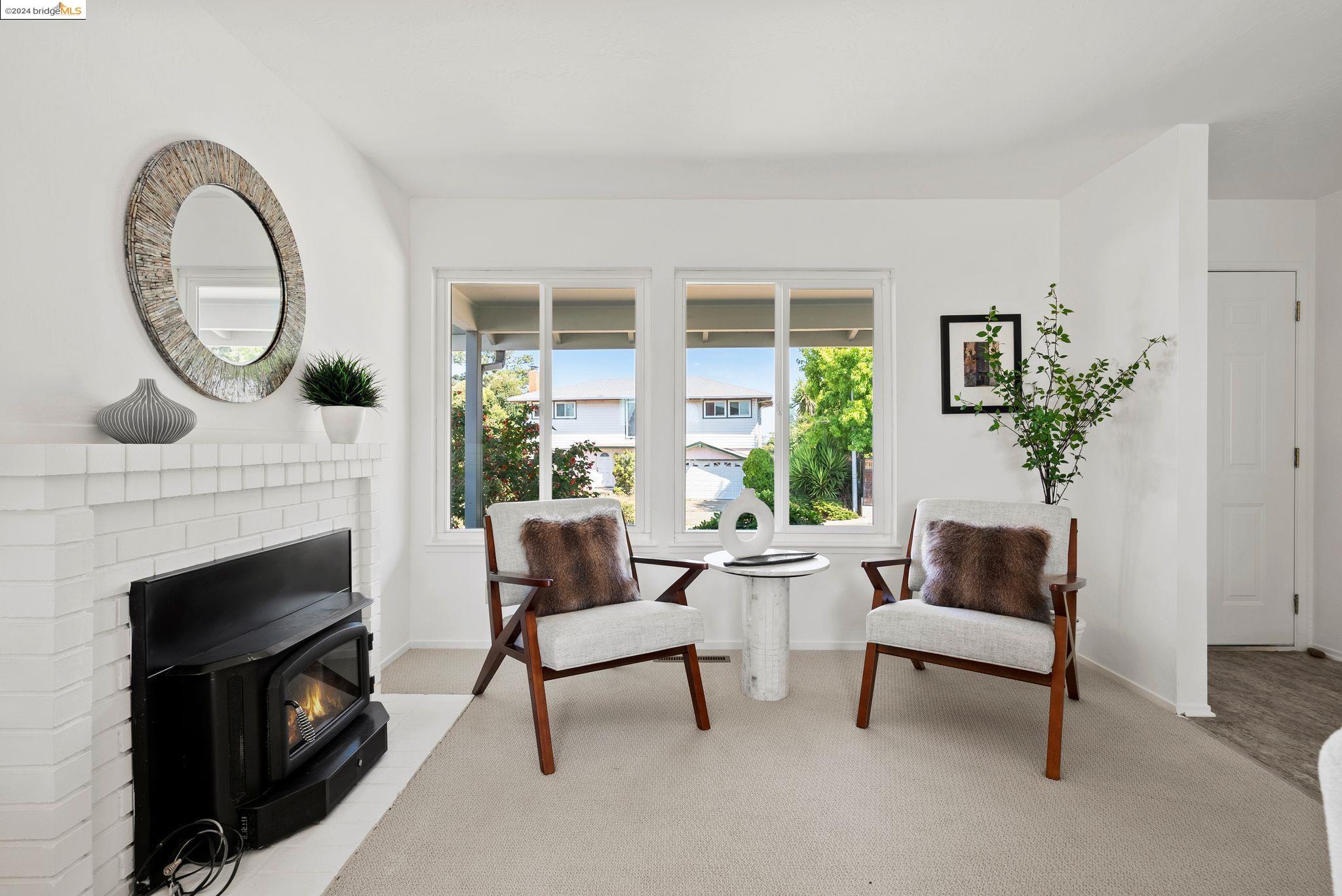 6310 Monte Cresta Ave.