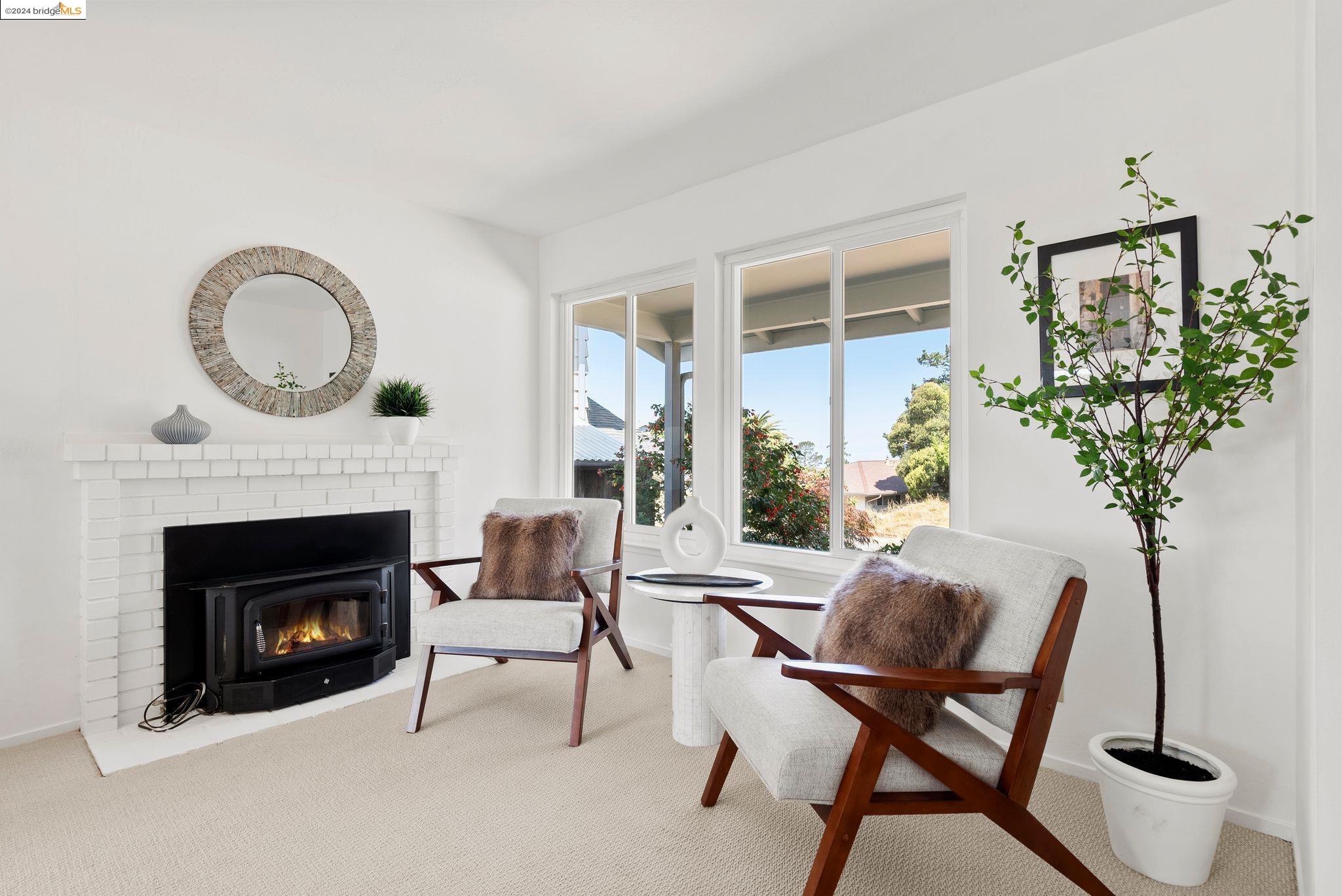 6310 Monte Cresta Ave.