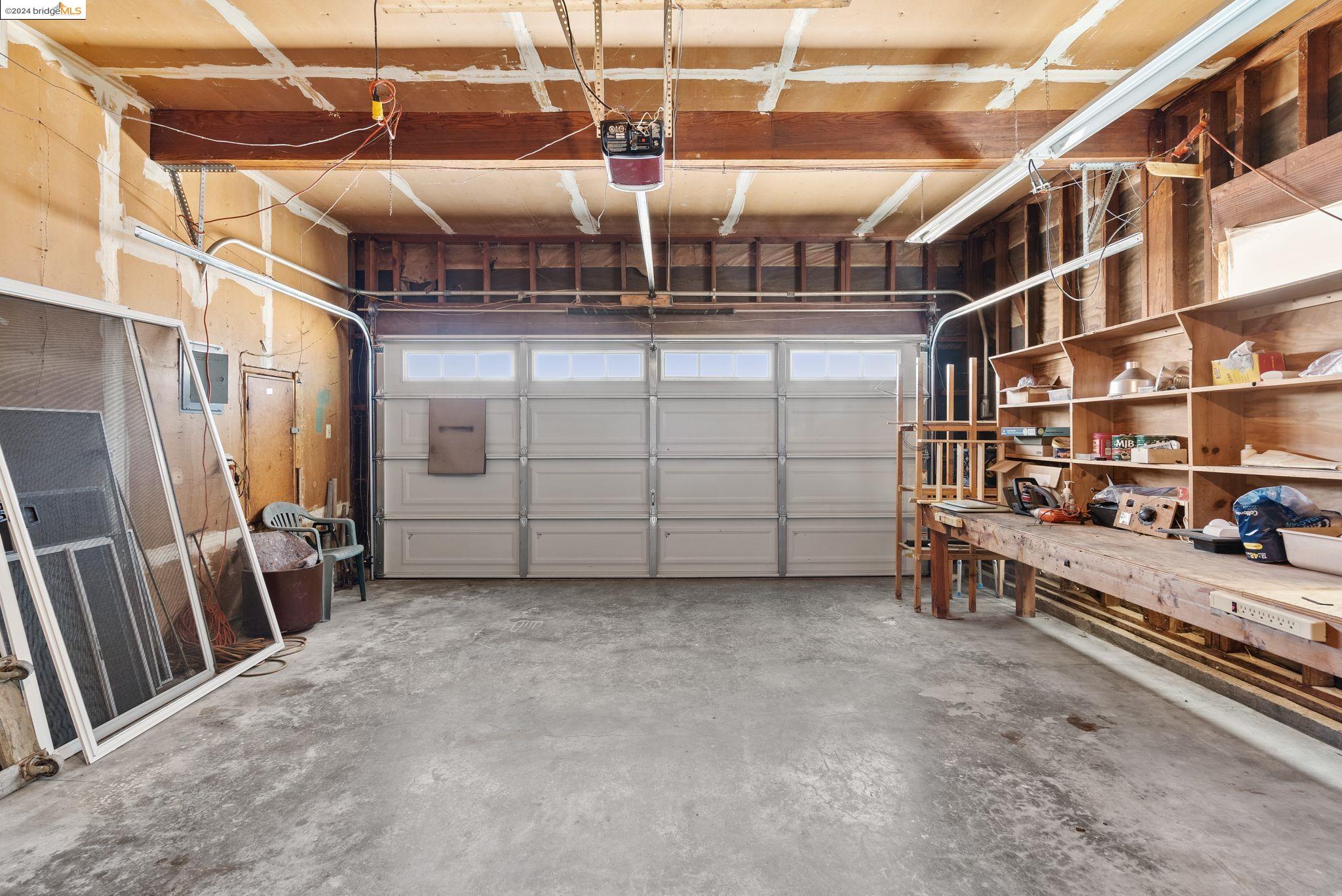 6310 Monte Cresta Ave.