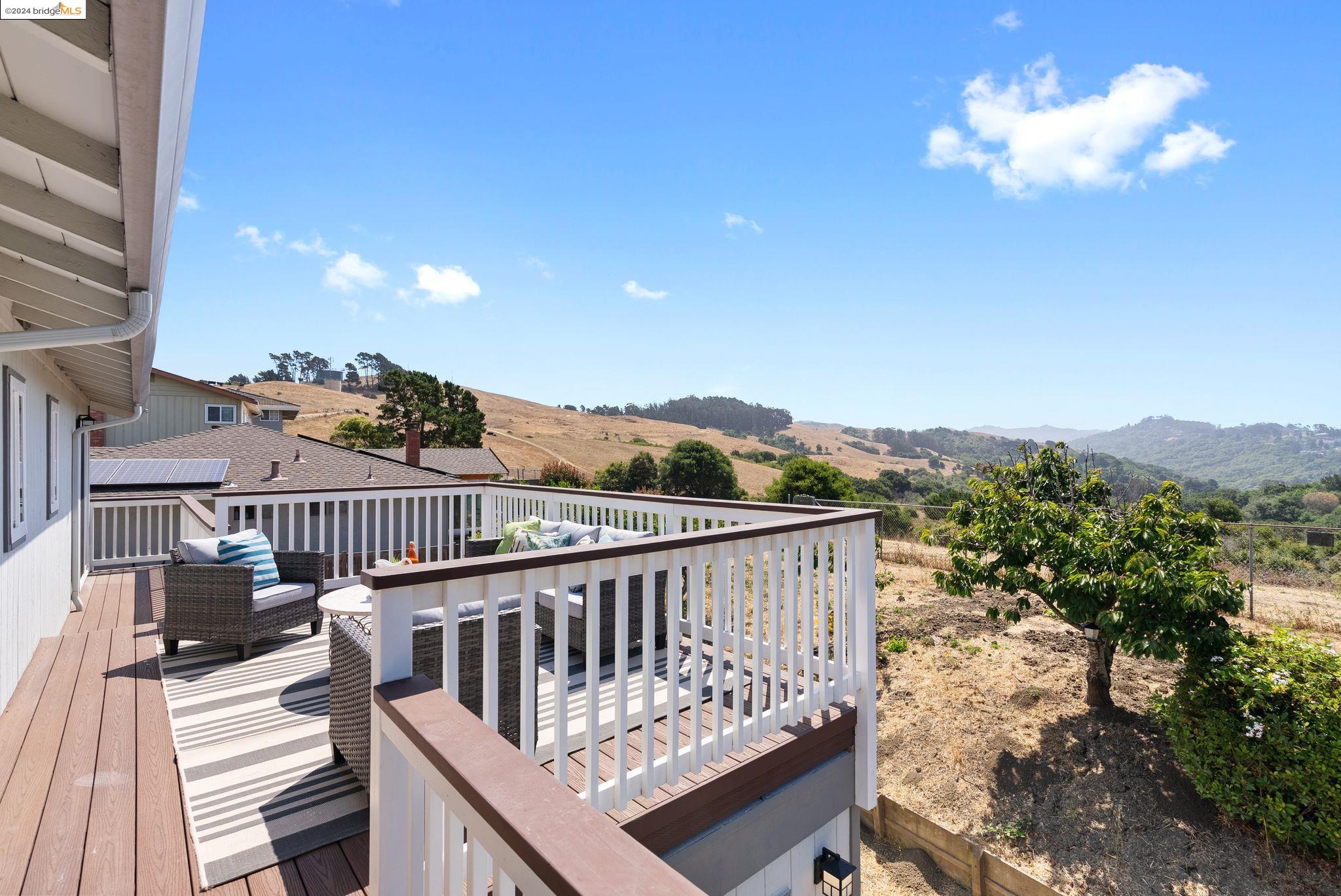 6310 Monte Cresta Ave.