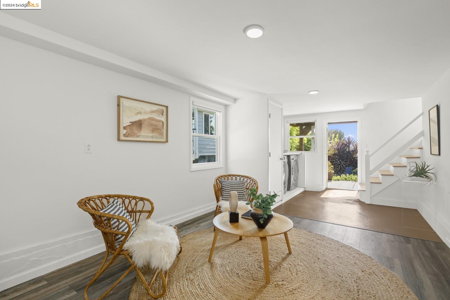 135 Santa Fe Ave