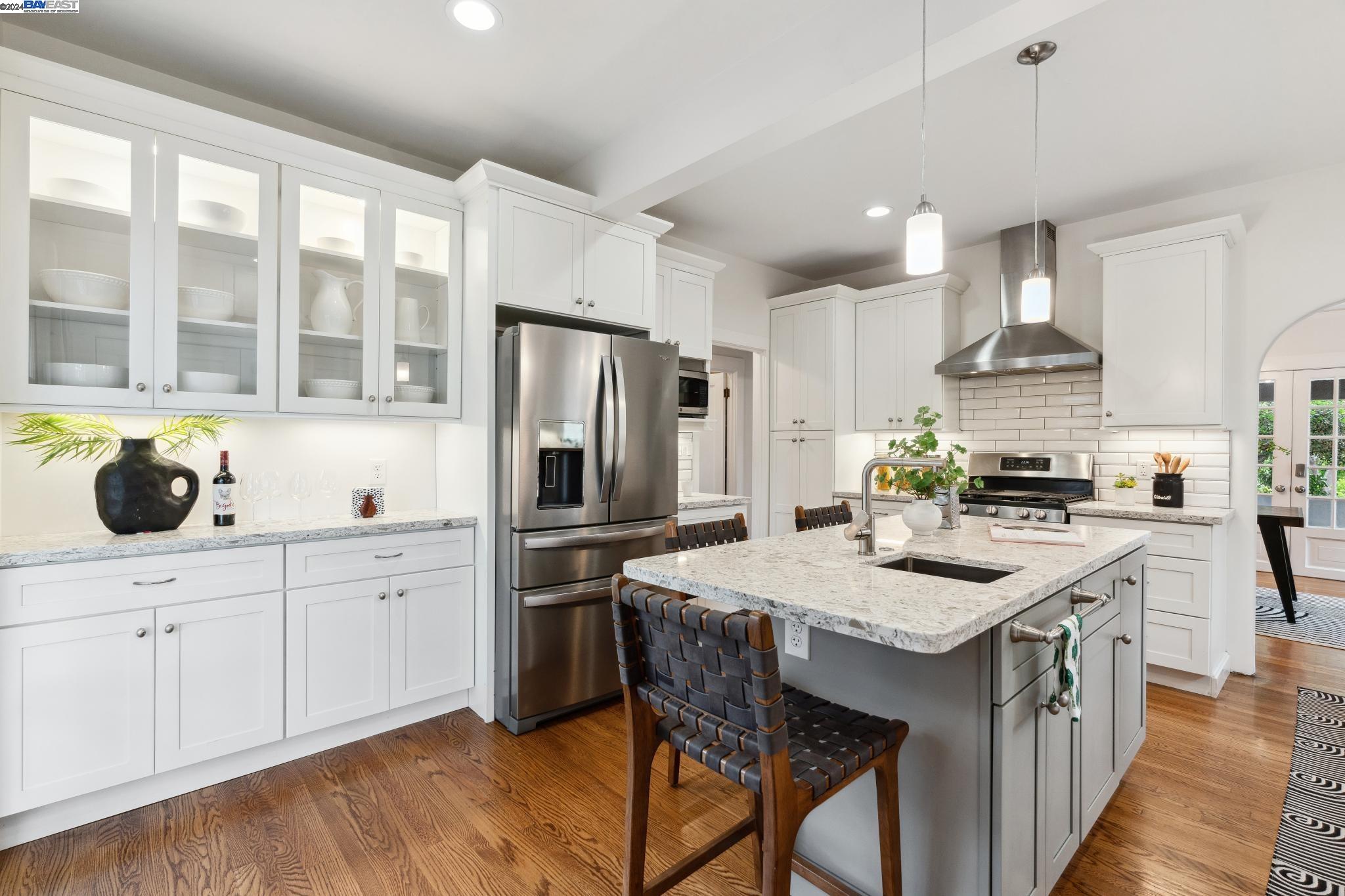 3009 HUMBOLDT AVENUE