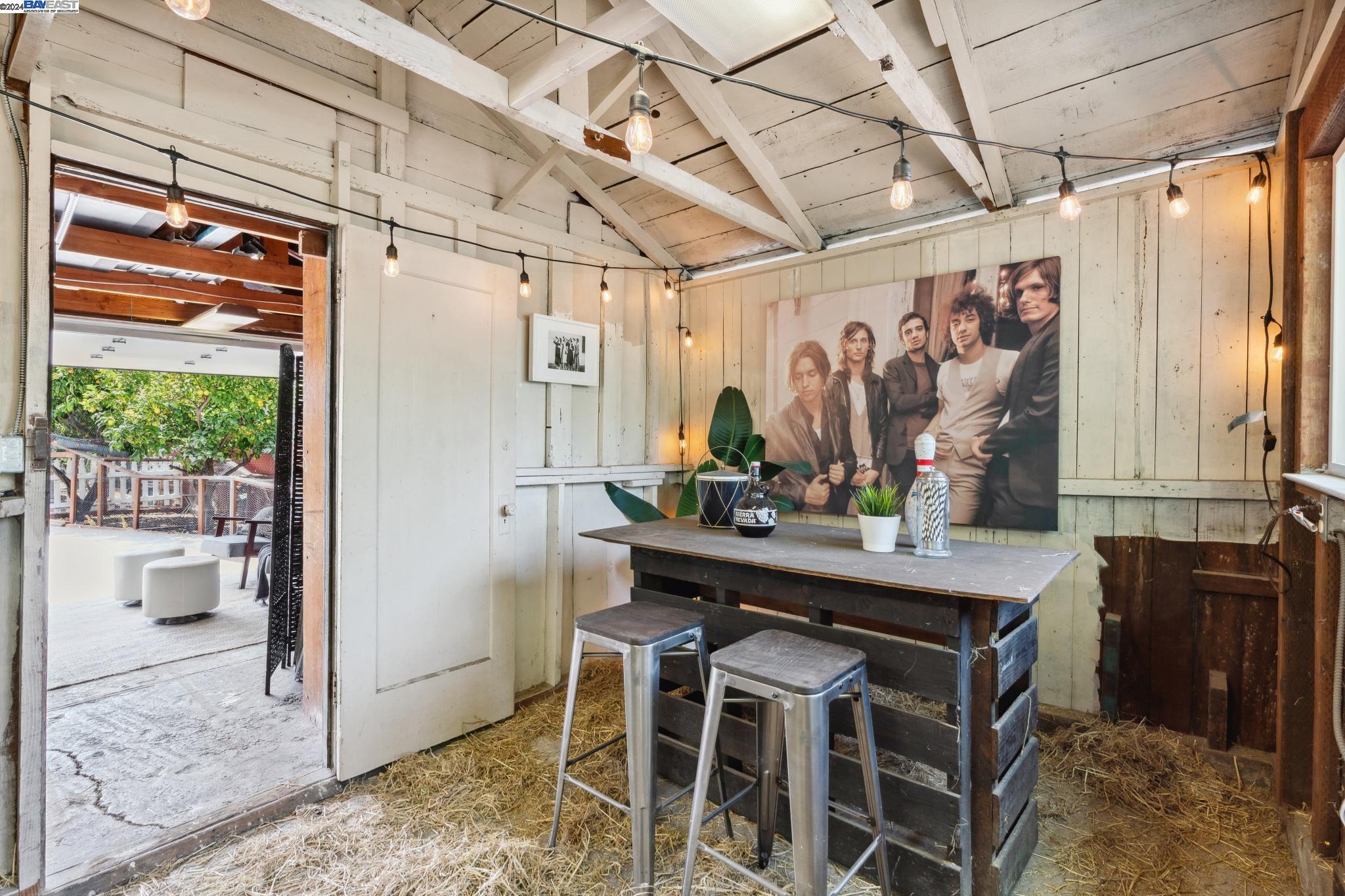 3009 HUMBOLDT AVENUE