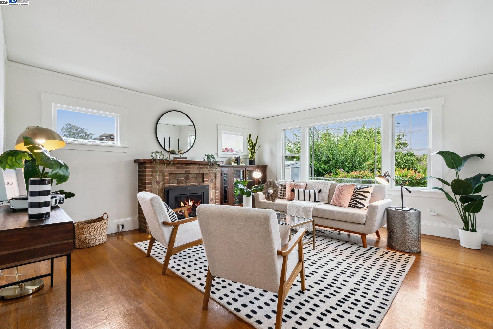 3009 HUMBOLDT AVENUE