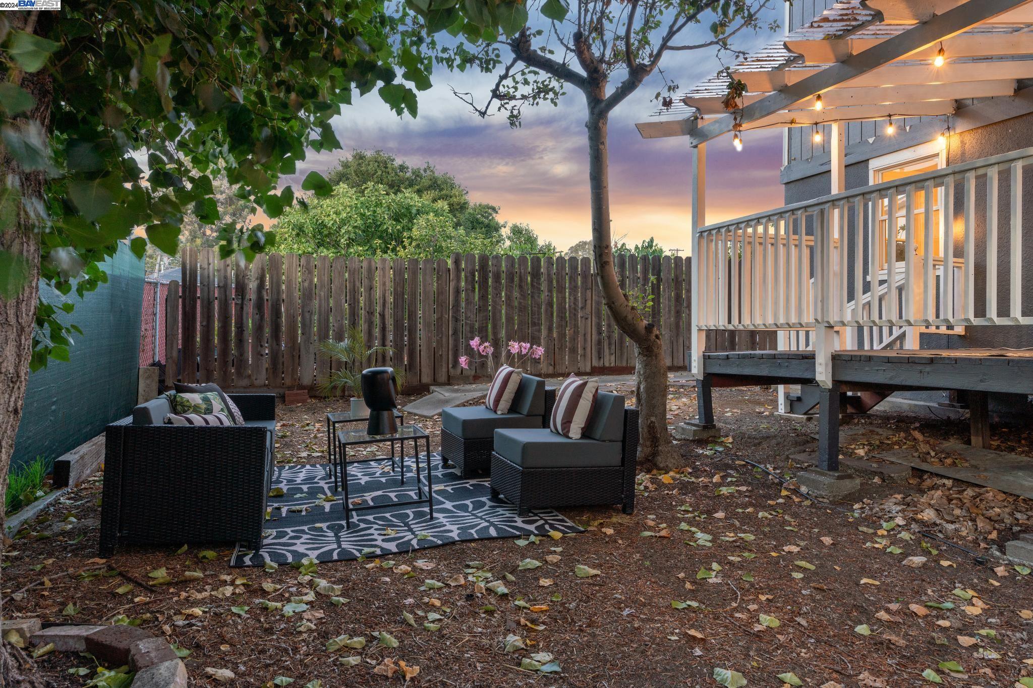 3009 HUMBOLDT AVENUE