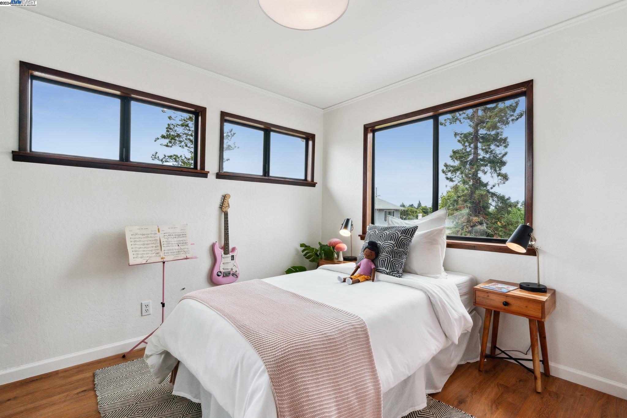 3009 HUMBOLDT AVENUE