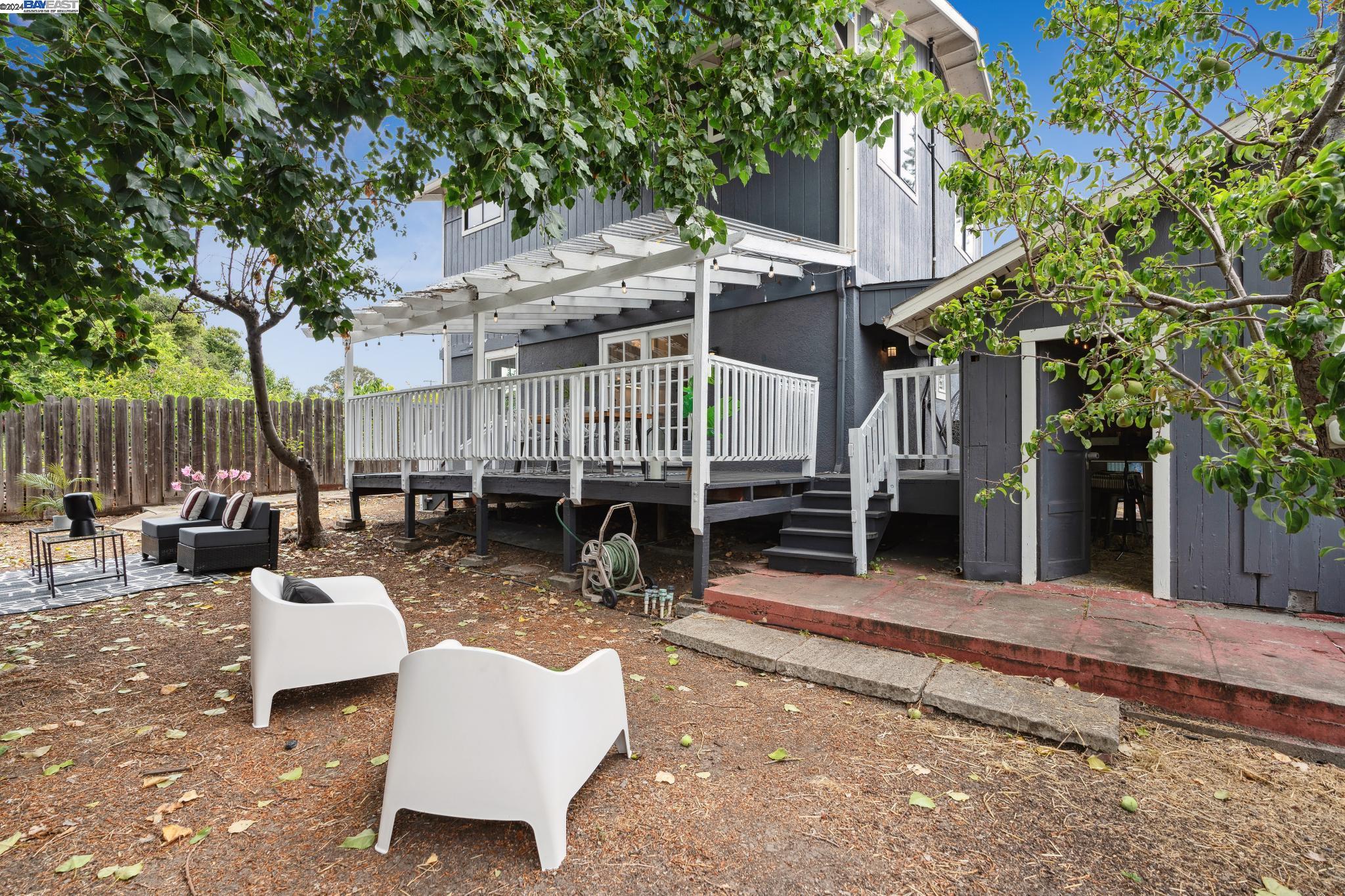 3009 HUMBOLDT AVENUE