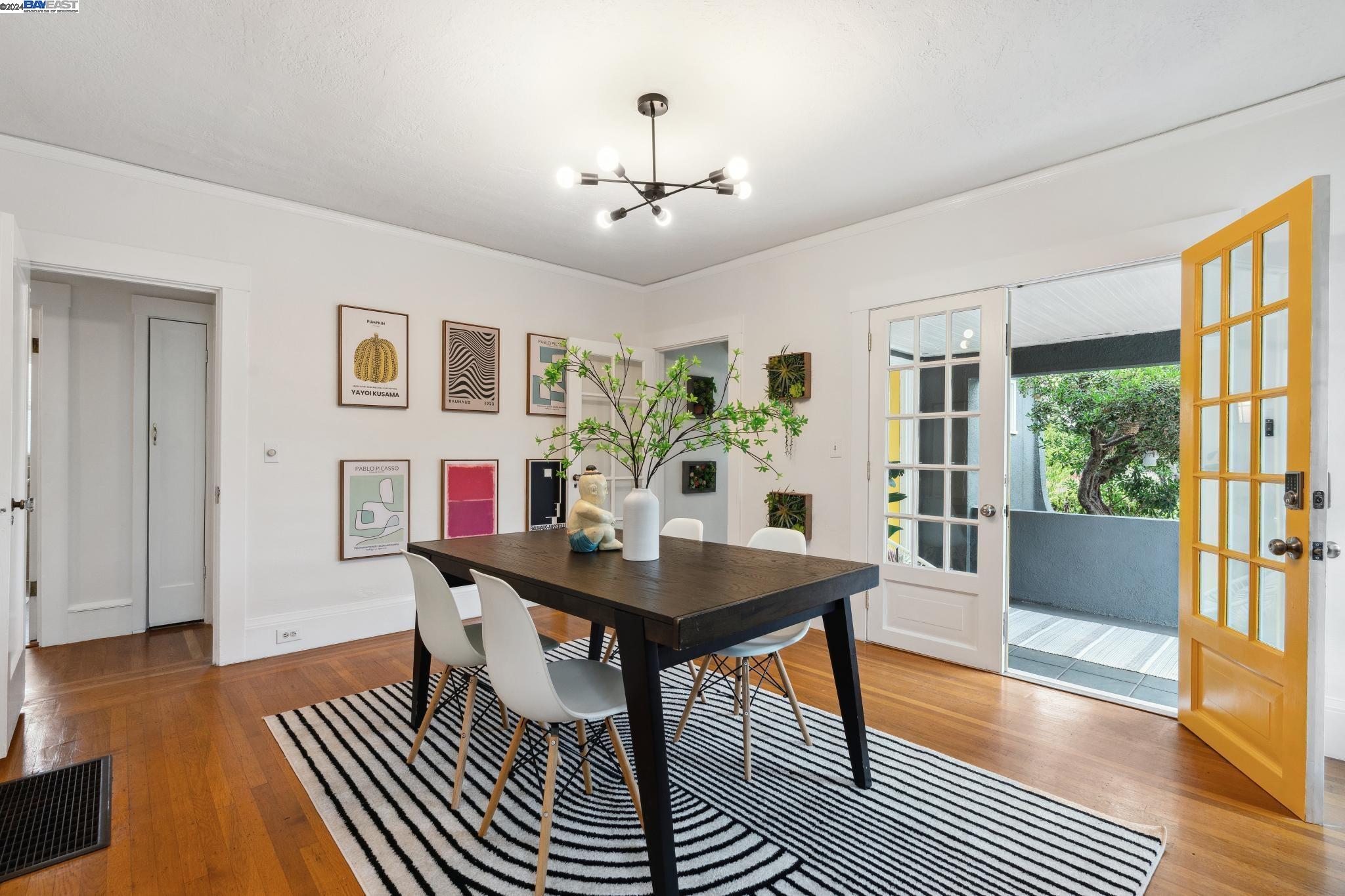 3009 HUMBOLDT AVENUE