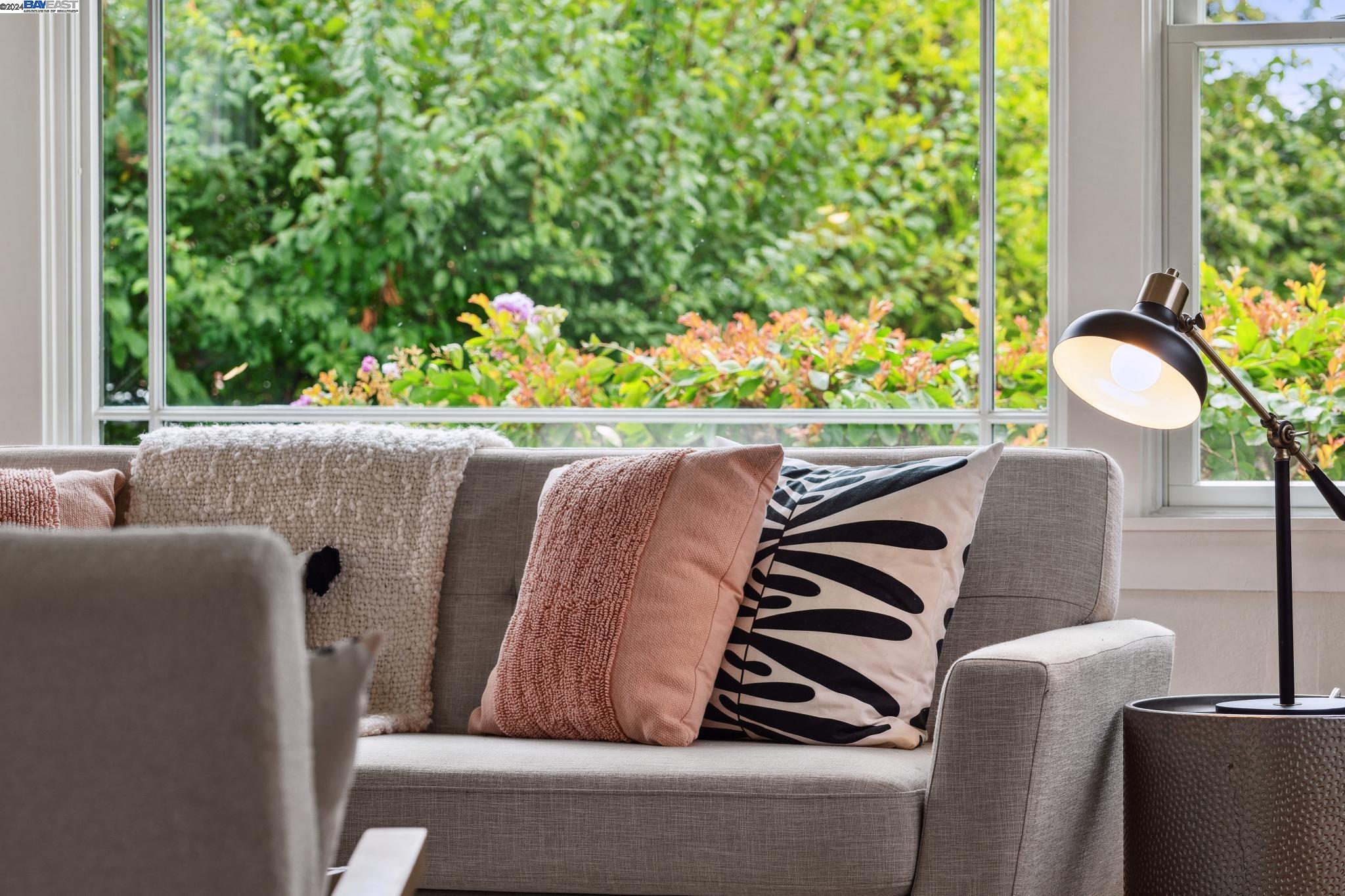 3009 HUMBOLDT AVENUE