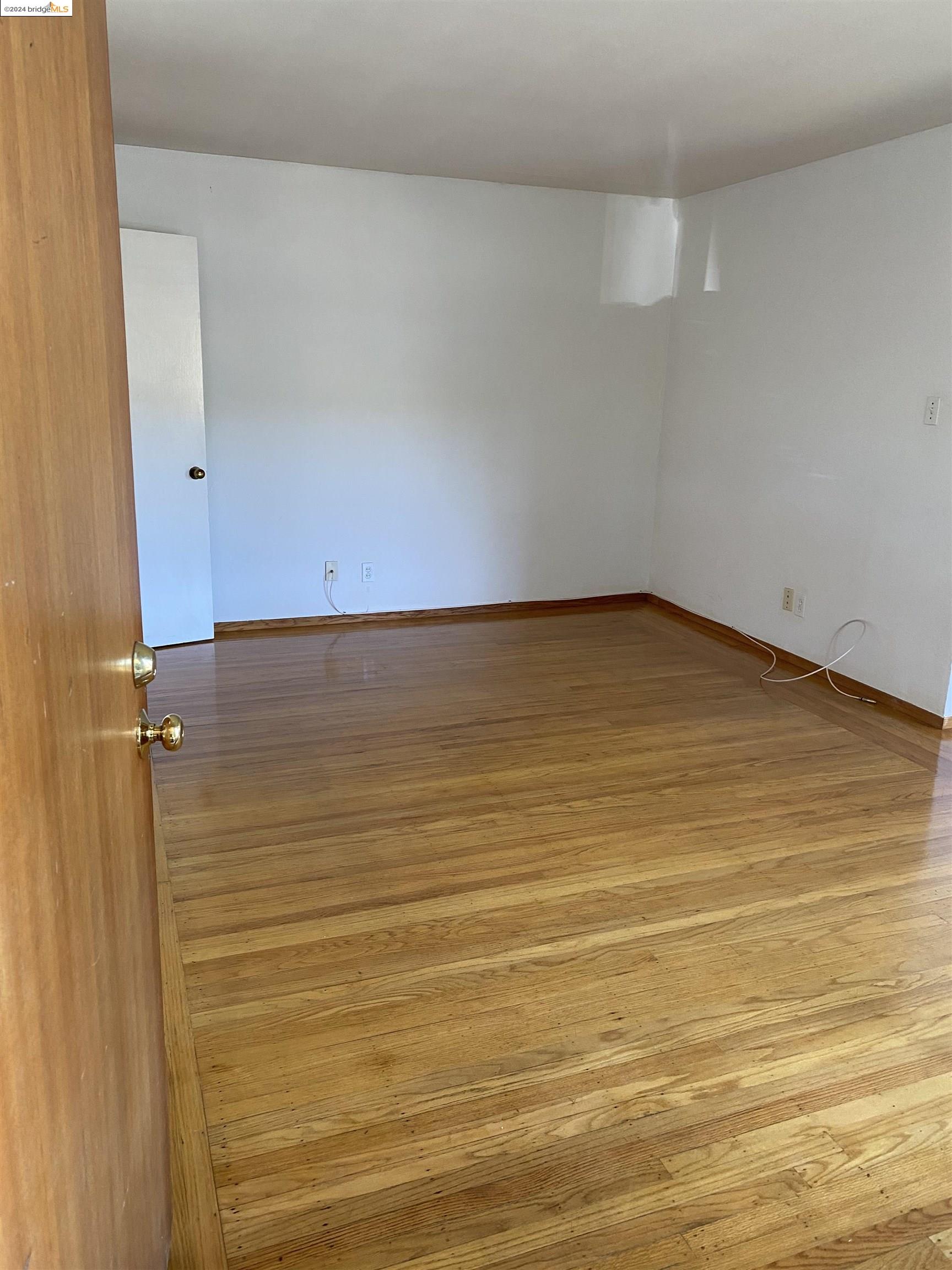 1041 Ranchito Ct