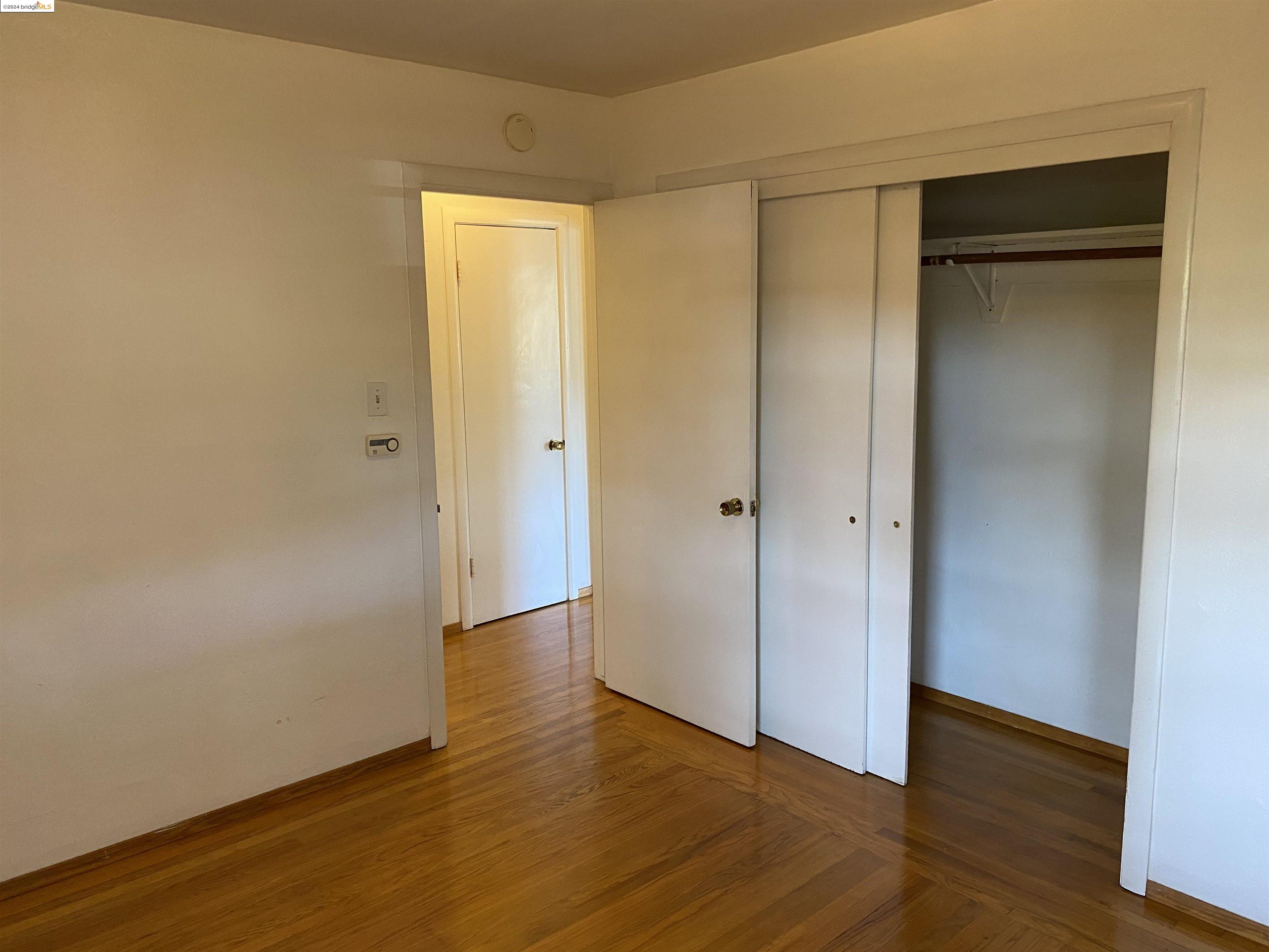 1041 Ranchito Ct