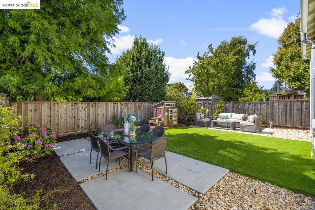 129 San Carlos Avenue