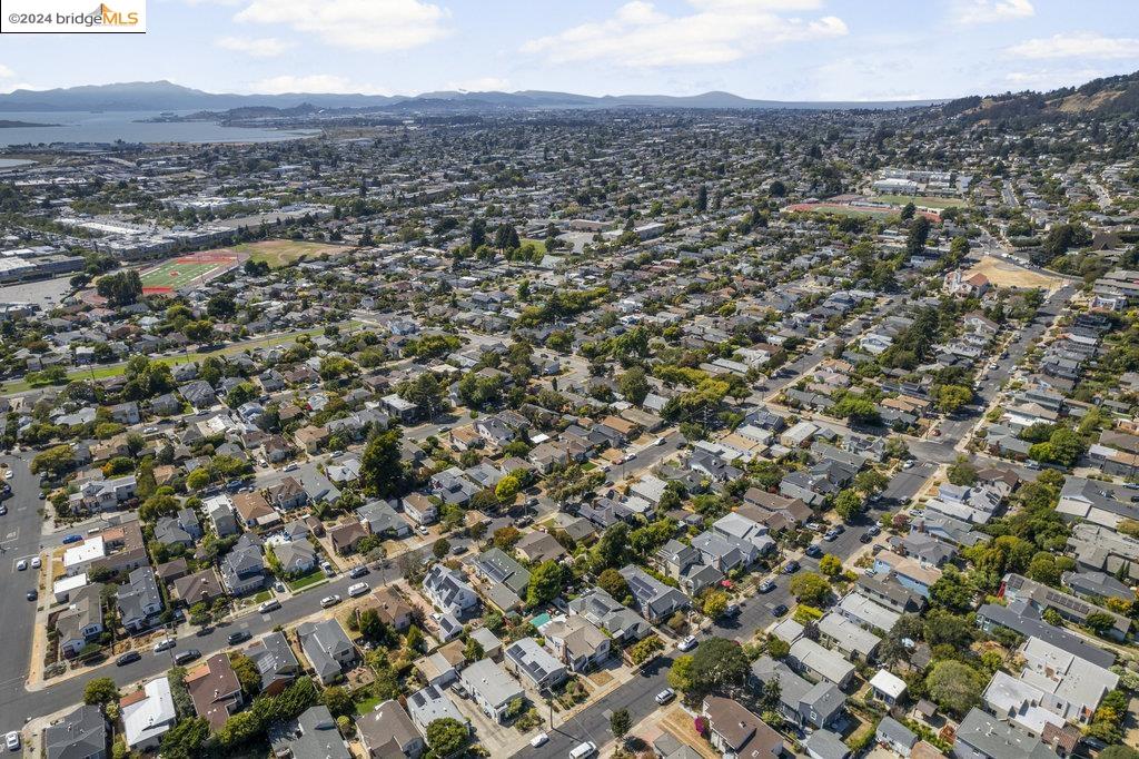 129 San Carlos Avenue