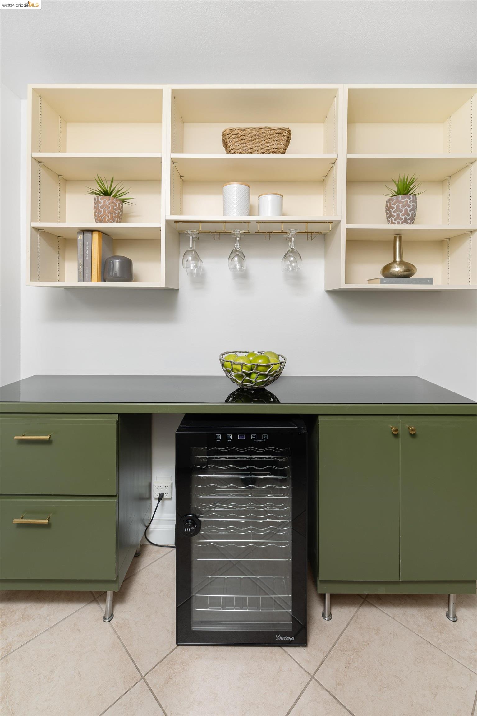 1200 Brickyard Way # 306