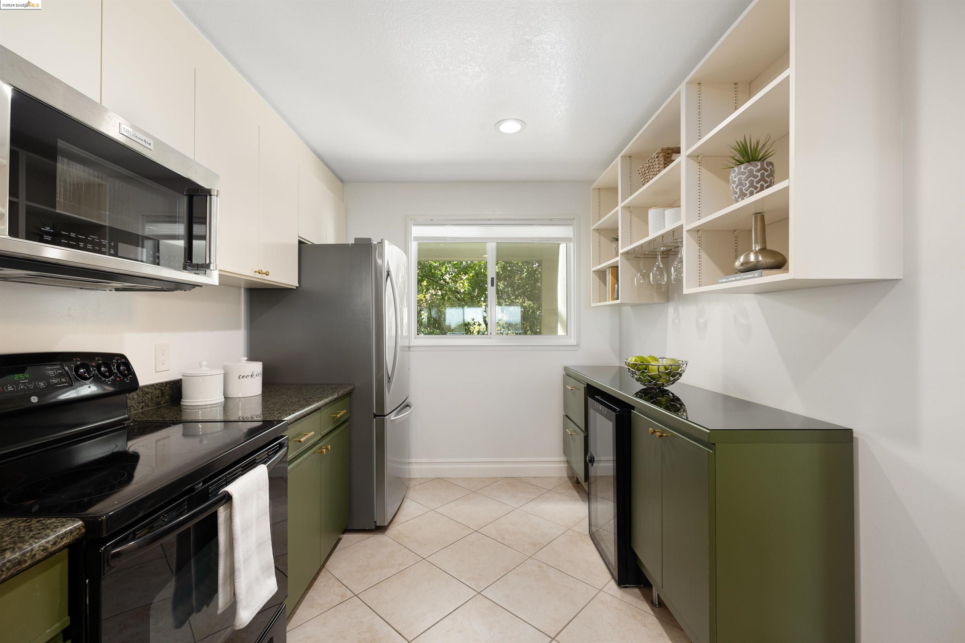 1200 Brickyard Way # 306