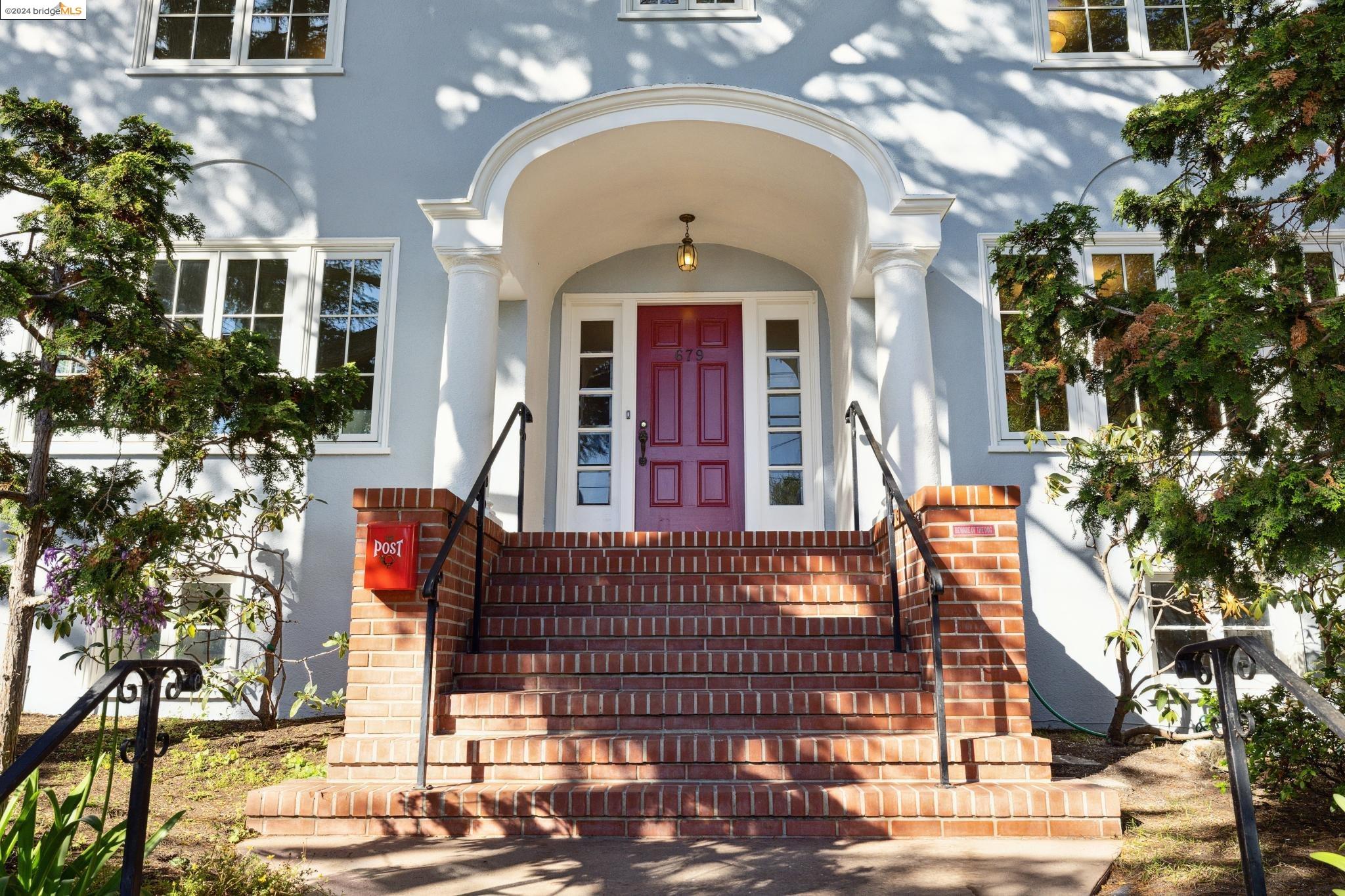 679 Colusa Ave.