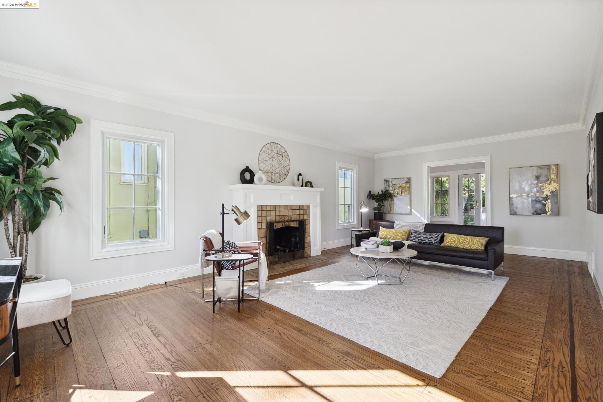 679 Colusa Ave.
