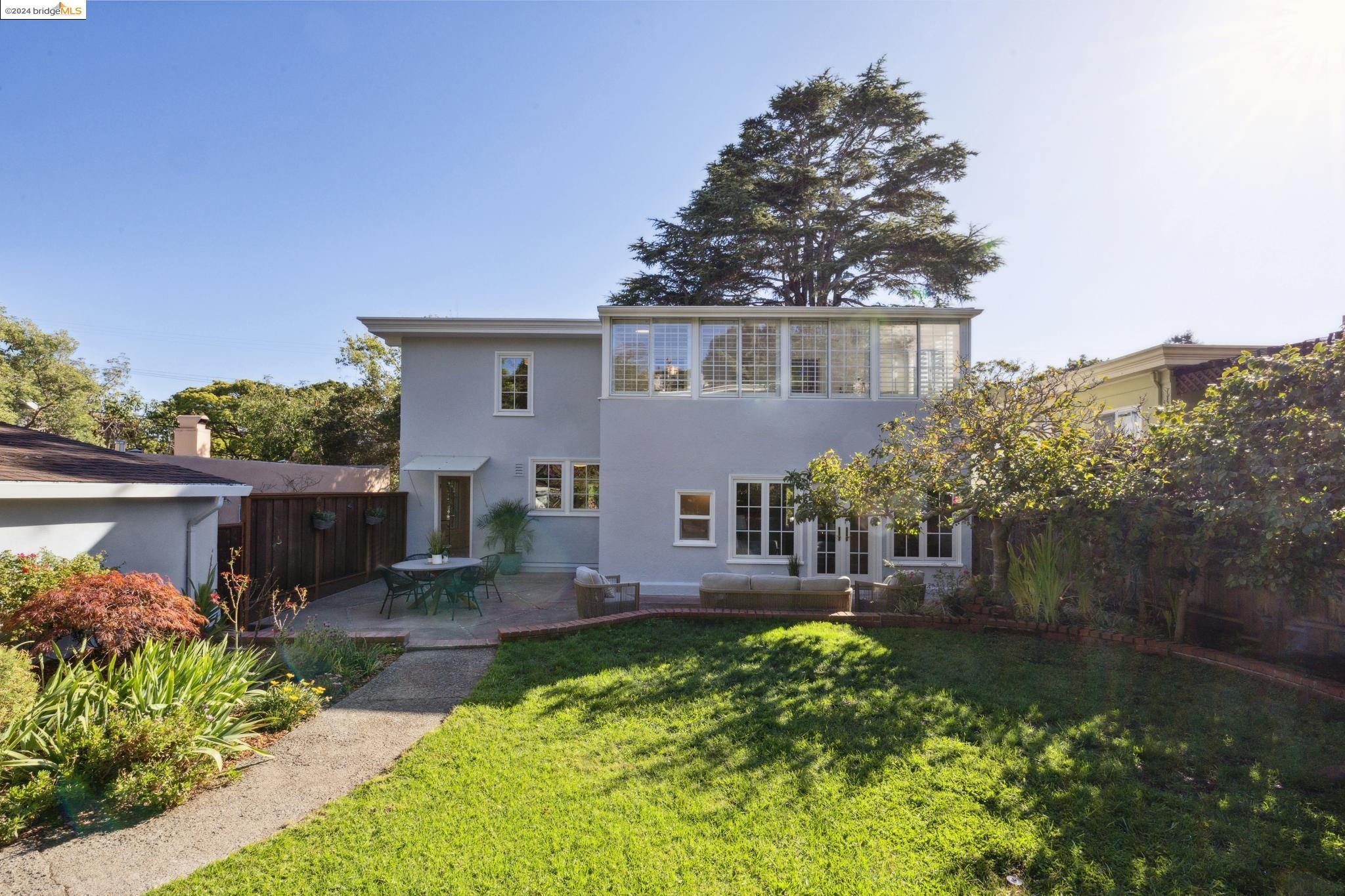 679 Colusa Ave.
