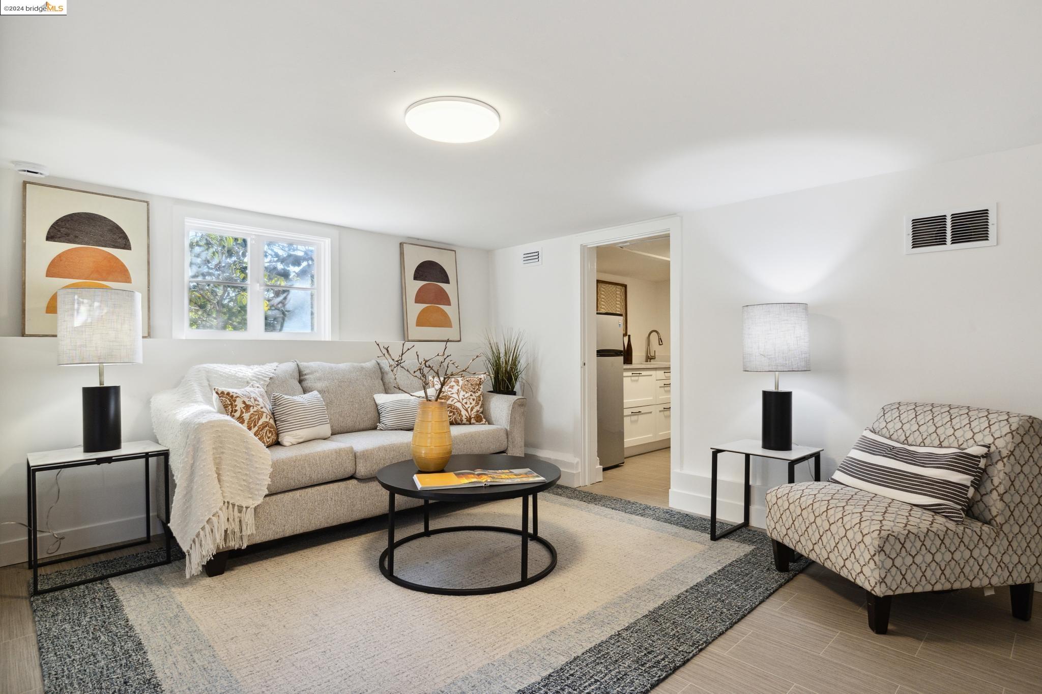 679 Colusa Ave.