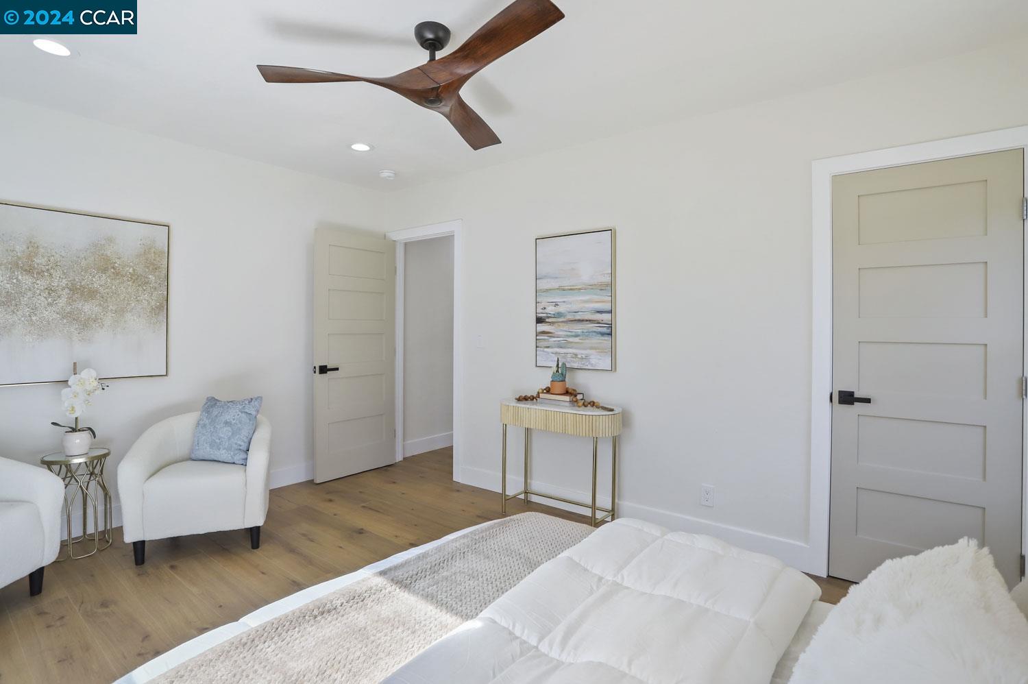 1249 Francisco Street