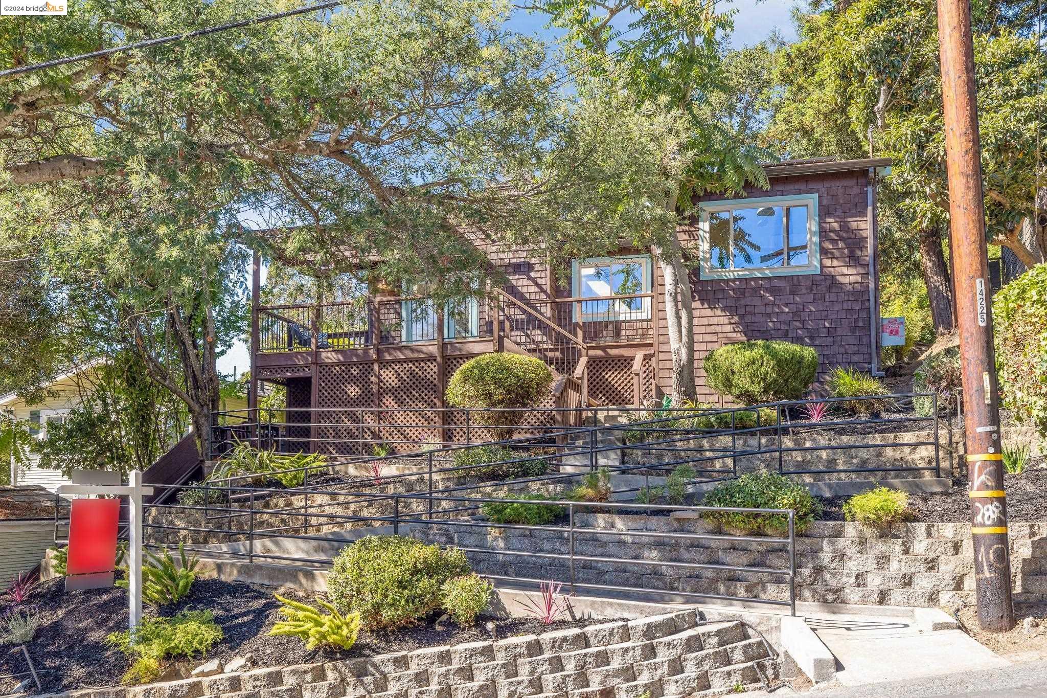 5783 Florence Ter