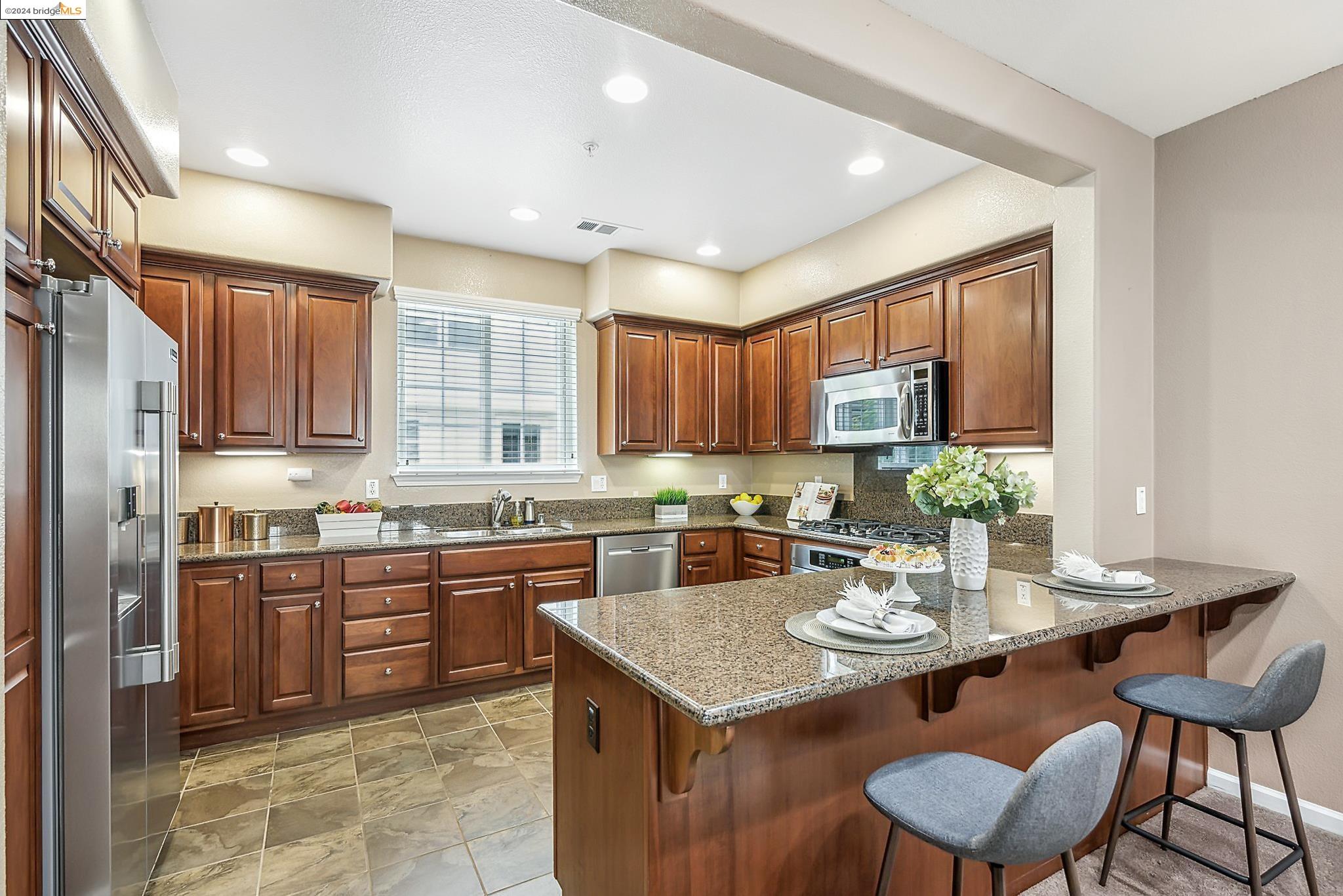 2504 Jetty Dr