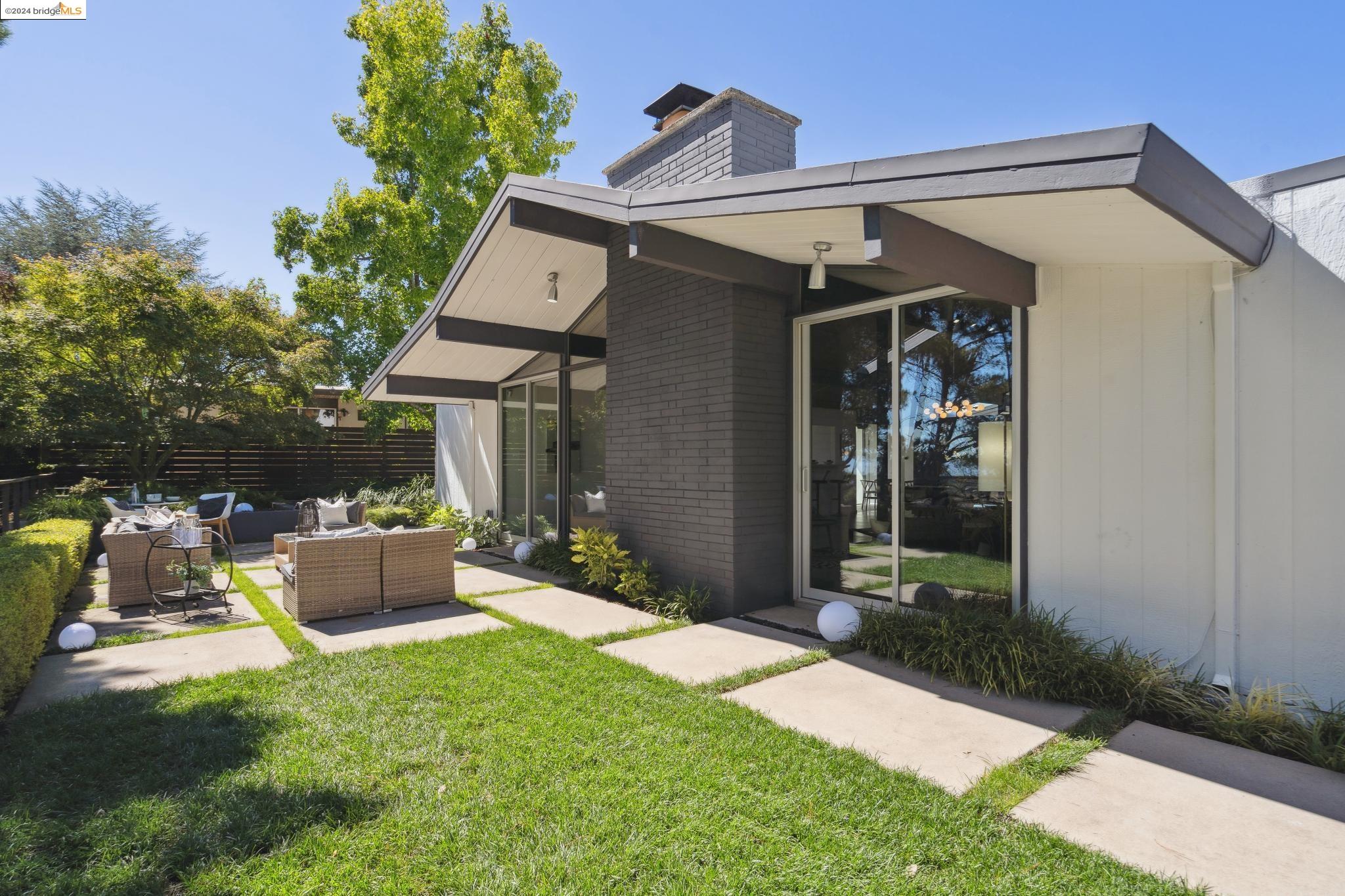 8145 Phaeton Drive