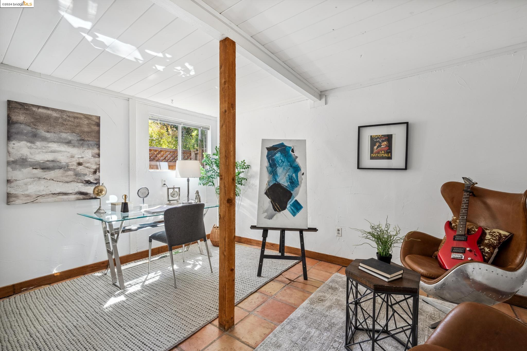2533 California