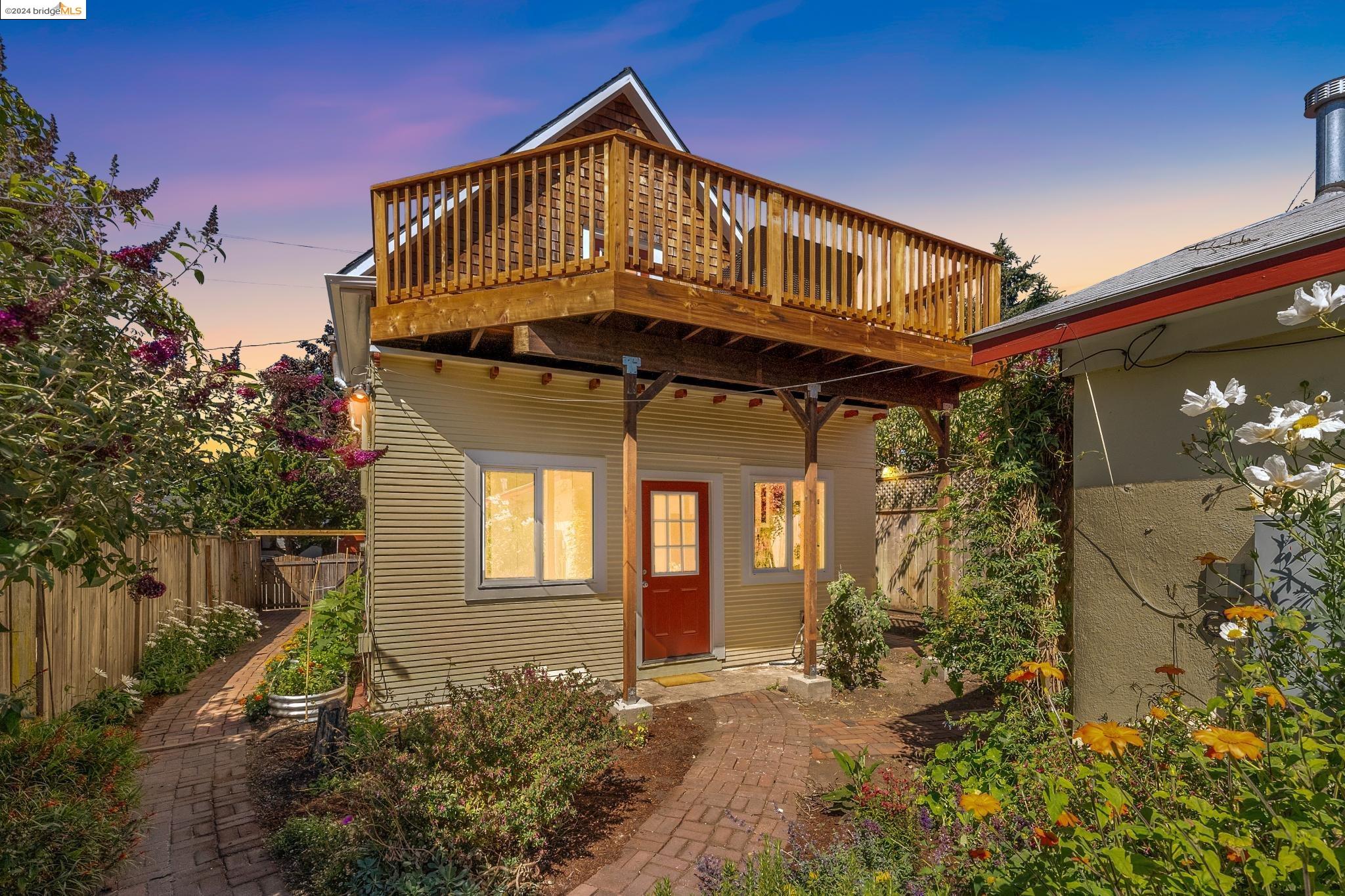 2533 California