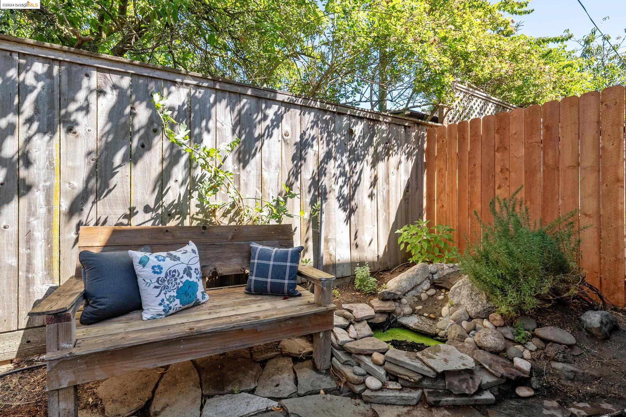 2533 California